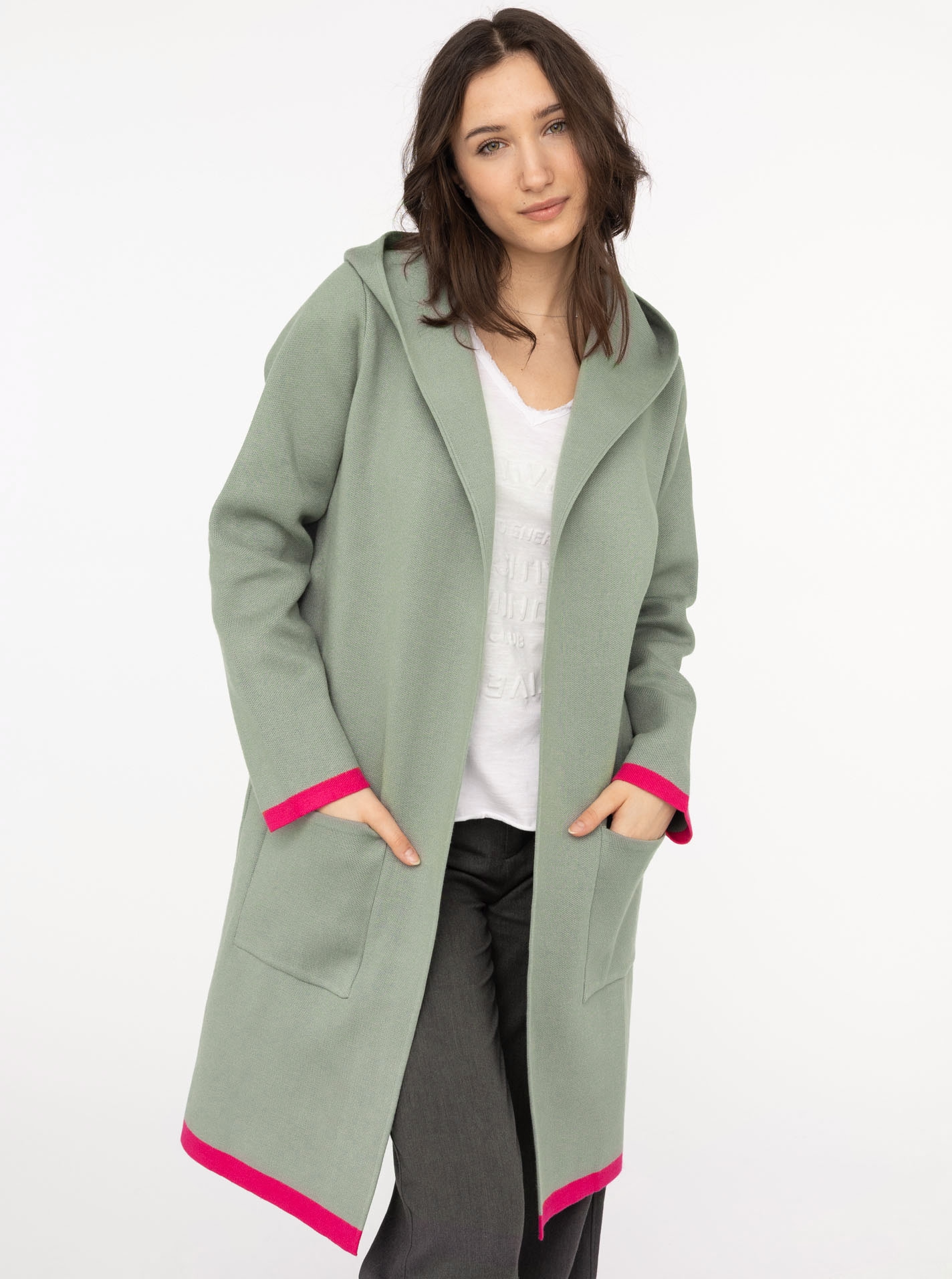 Zwillingsherz Strickjacke ""Mona"", Kapuze, Taschen, Kontrast-Kanten, Langa günstig online kaufen