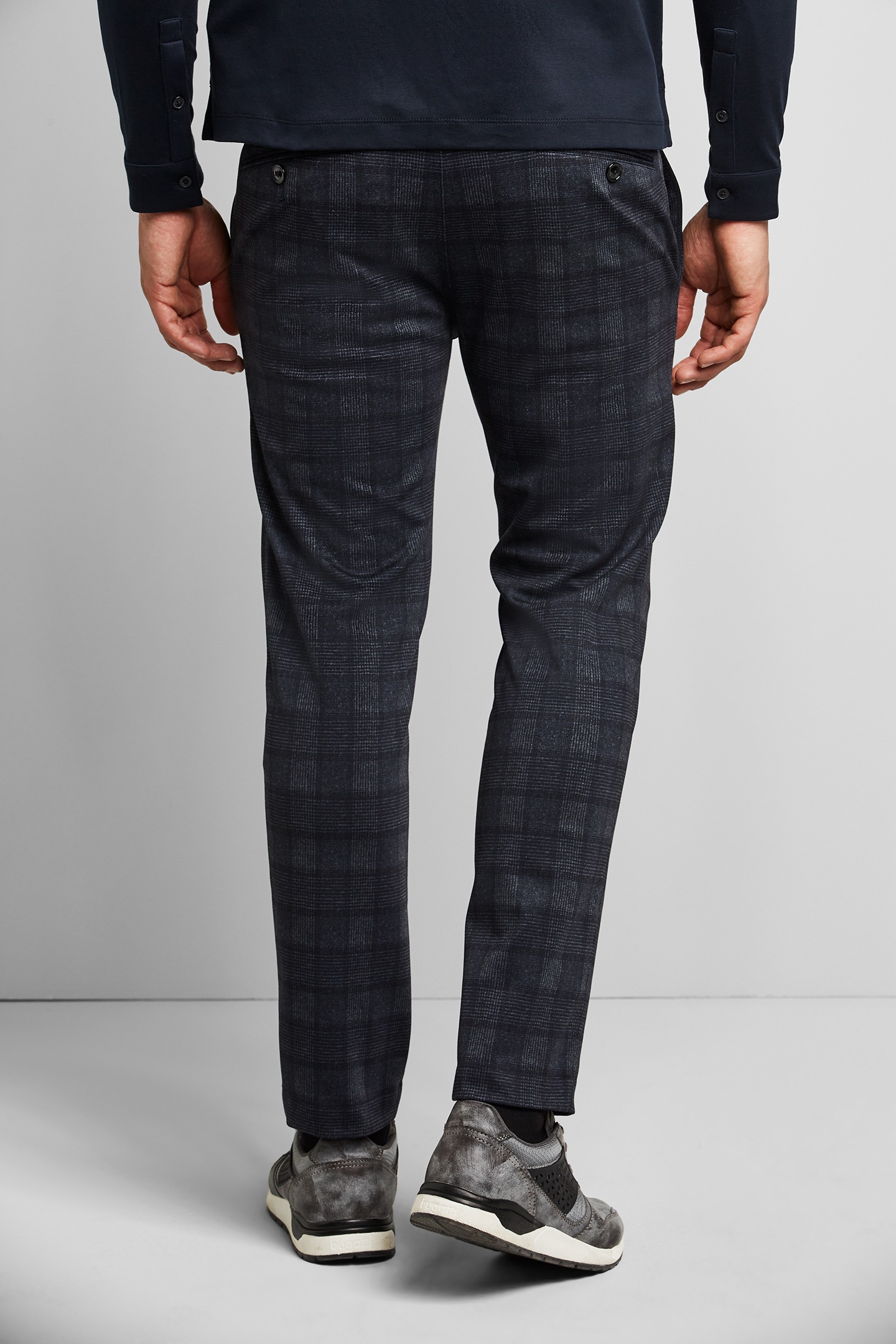 bugatti Chinohose, in der Passform Modern Fit