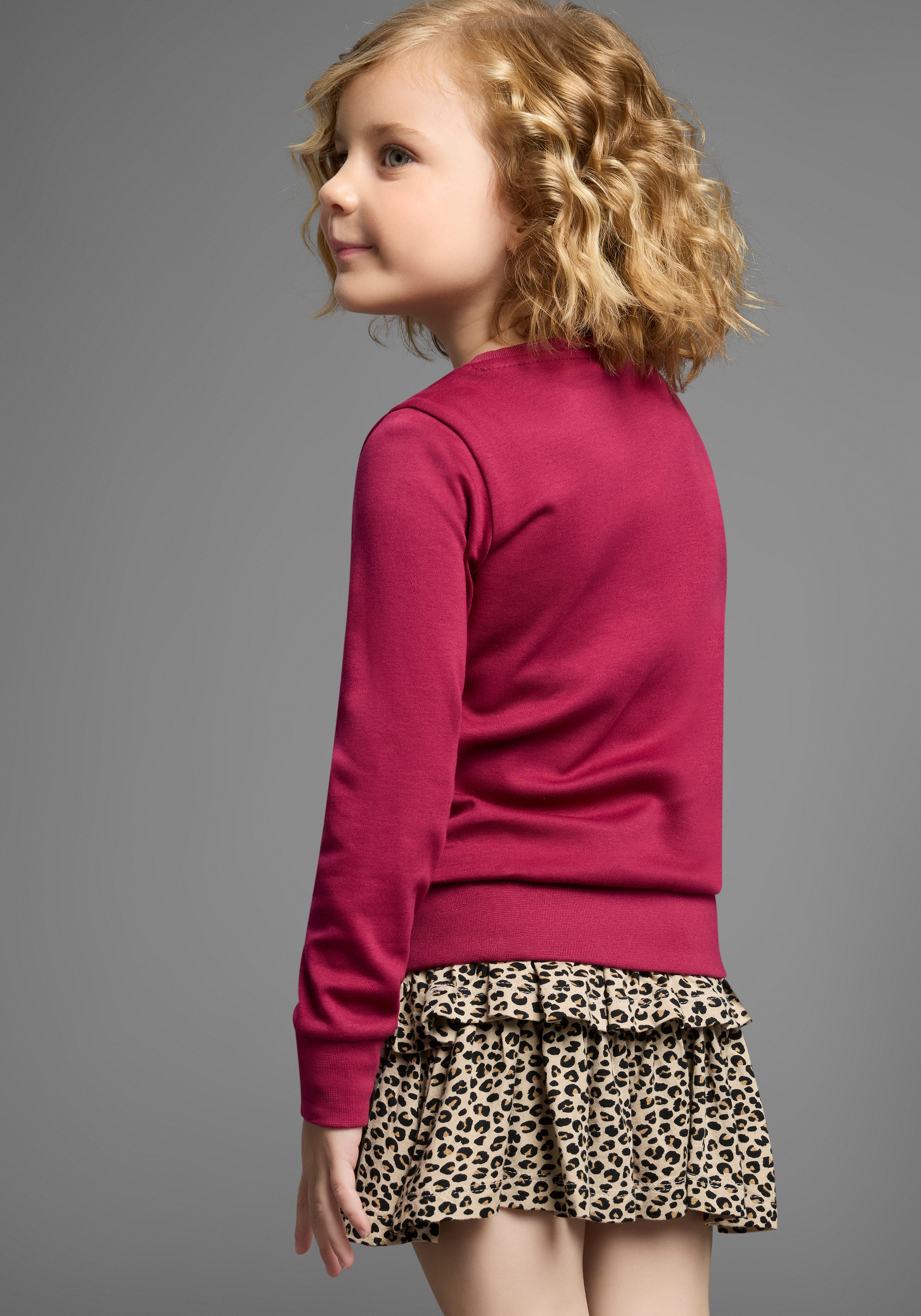 Thumbnail - KIDSWORLD Langarmshirt "YOU CAN CALL ME PRINCESS" Langarm, Basic-Passform, bedruckt, Rundhalsausschnitt