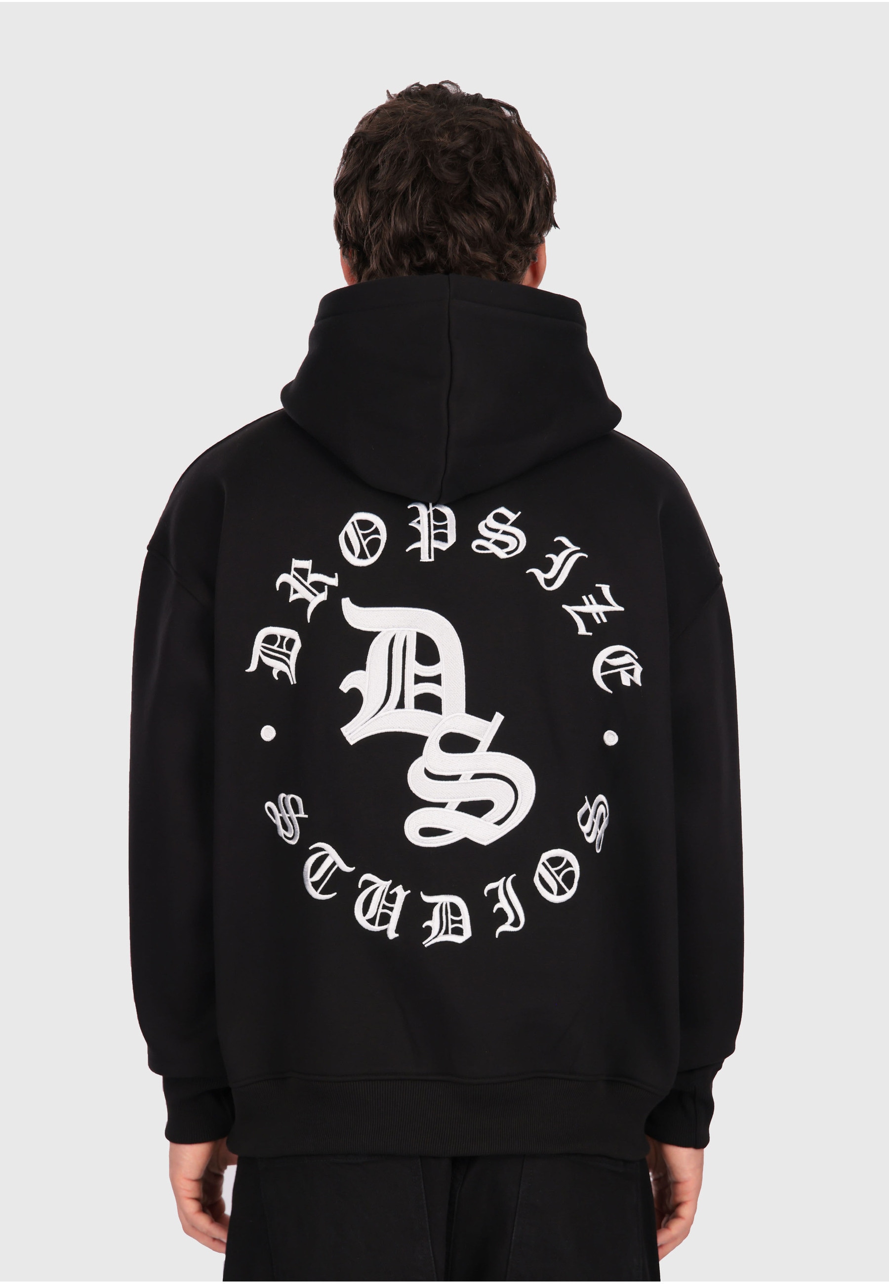 Dropsize Kapuzenpullover »Dropsize CRICLE EMBO HOODIE« 1 Stk.