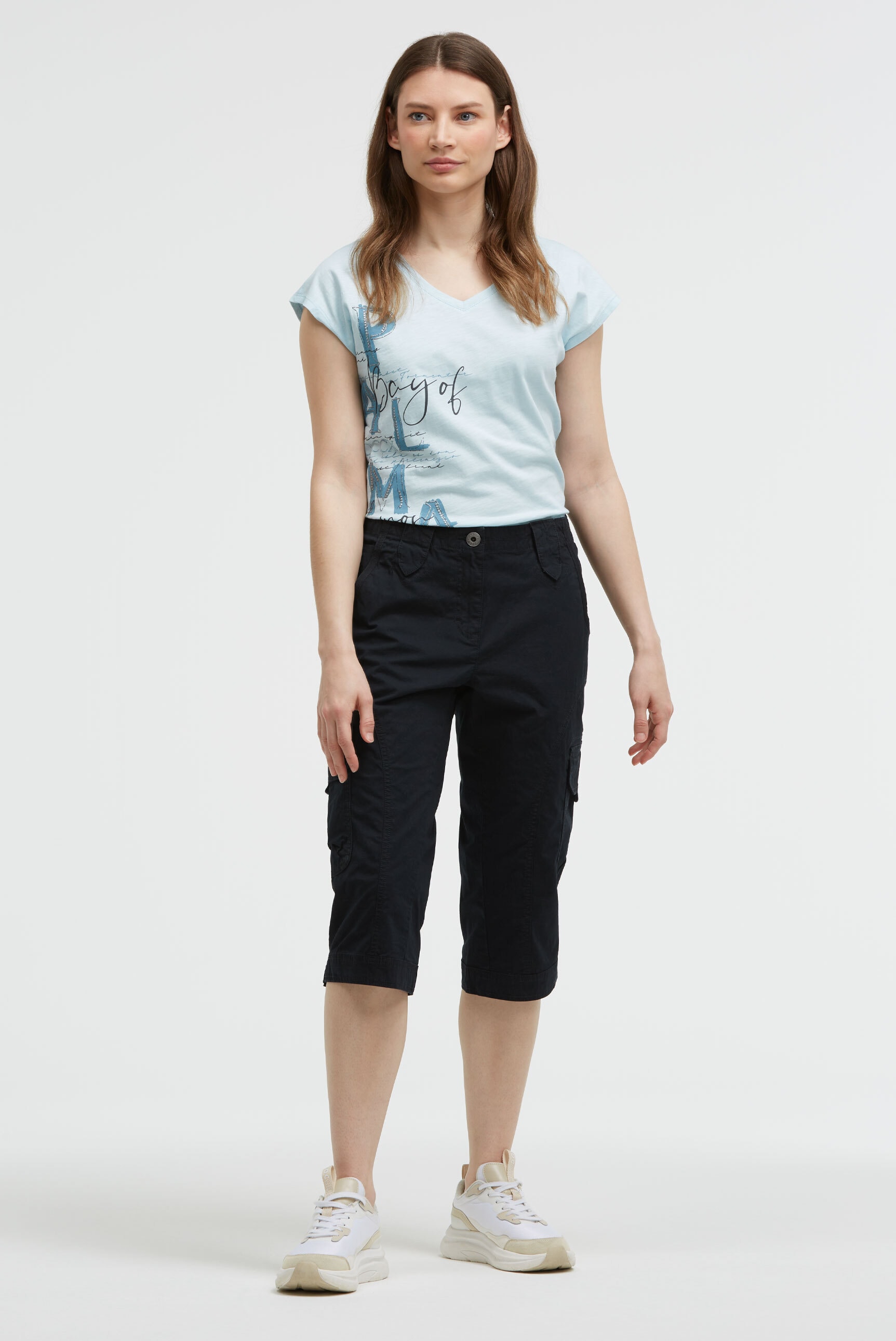 SOCCX Skaterbermudas  mit verstellbarem Knopfriegel am Hosensaum