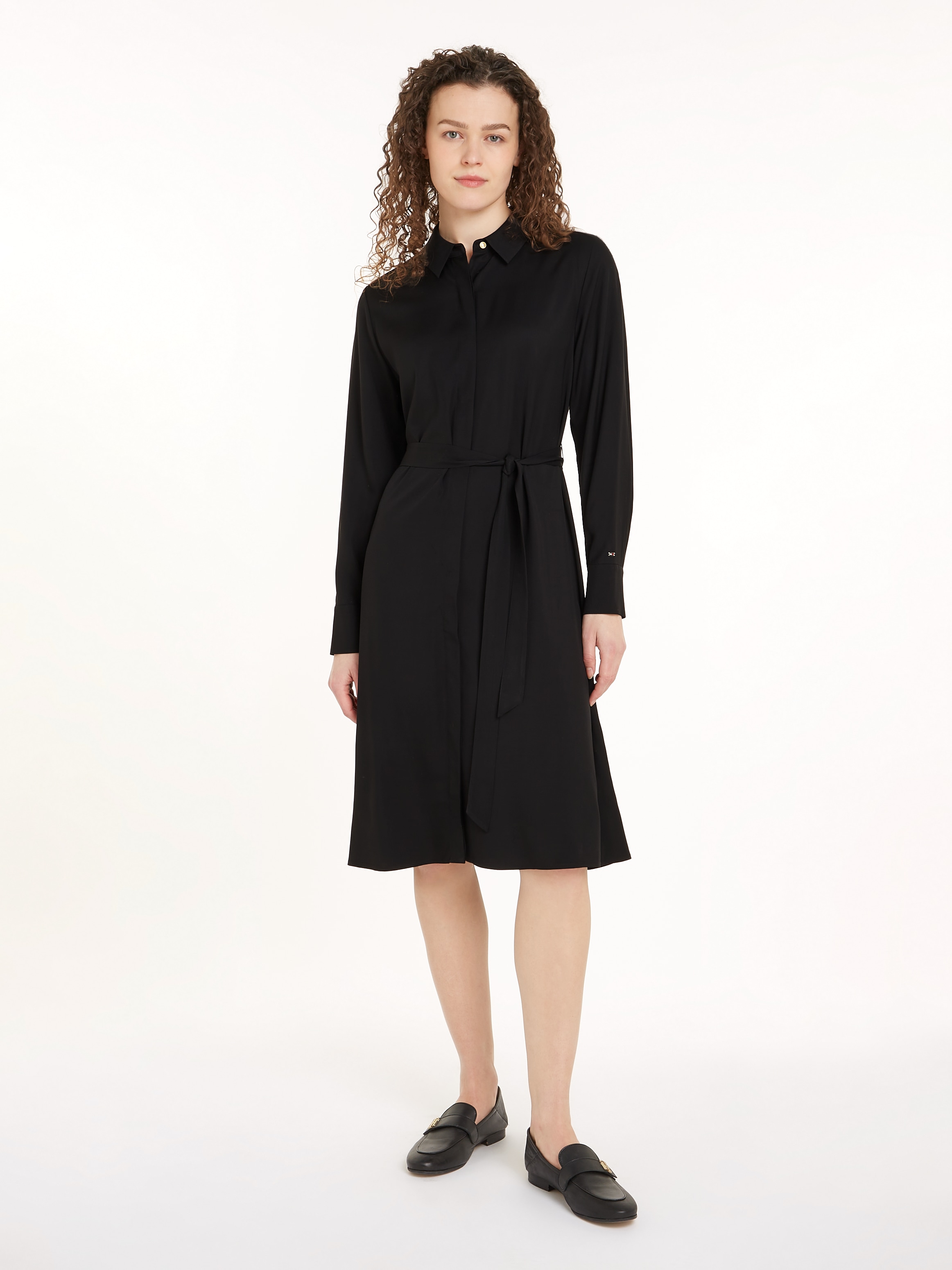 Hemdblusenkleid »FLUID VISCOSE SHIRT DRESS«, fließende Viskose Qualität