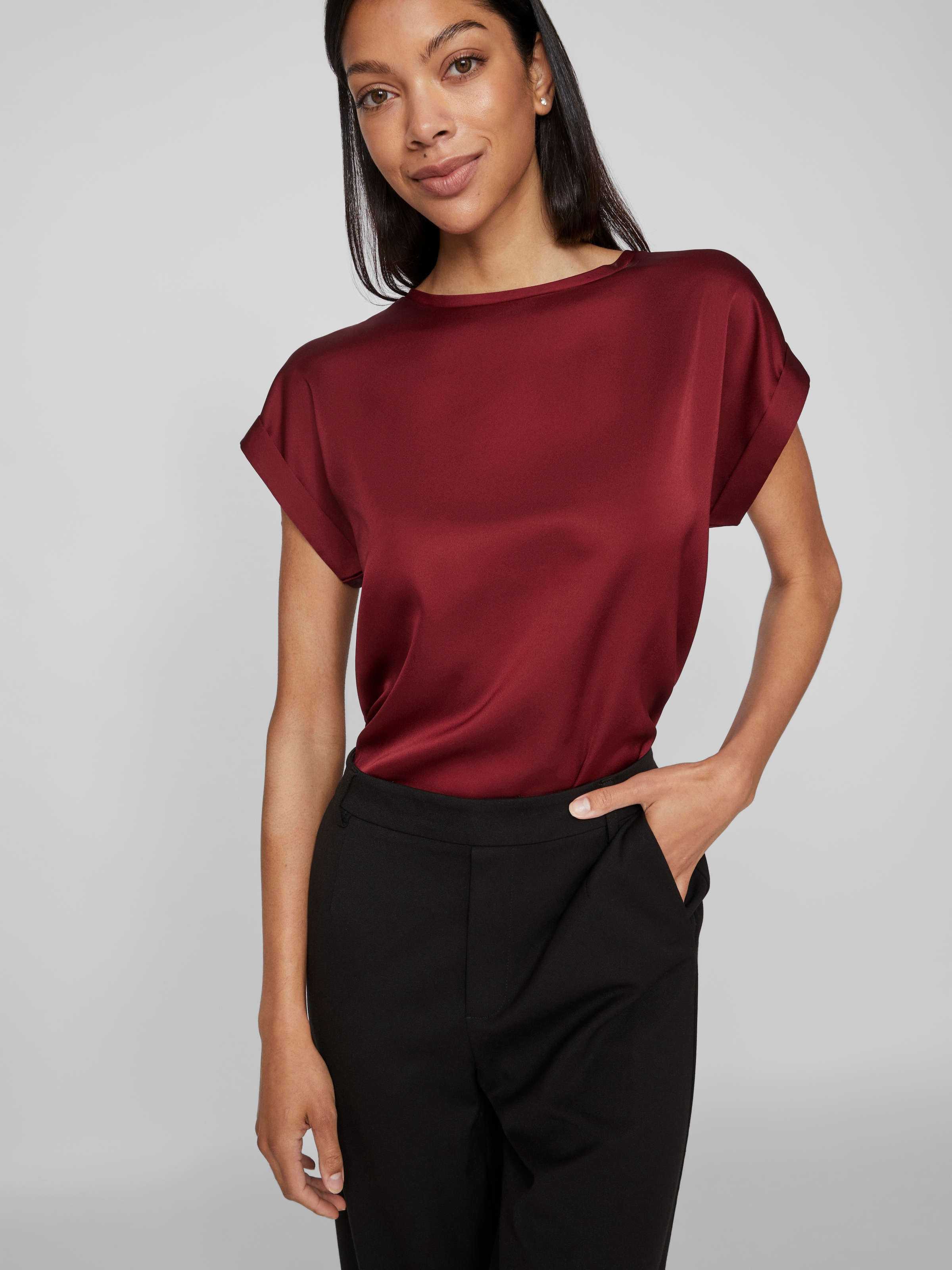 Vila Kurzarmshirt "VIELLETTE S/S SATIN TOP - NOOS", Satin Optik günstig online kaufen