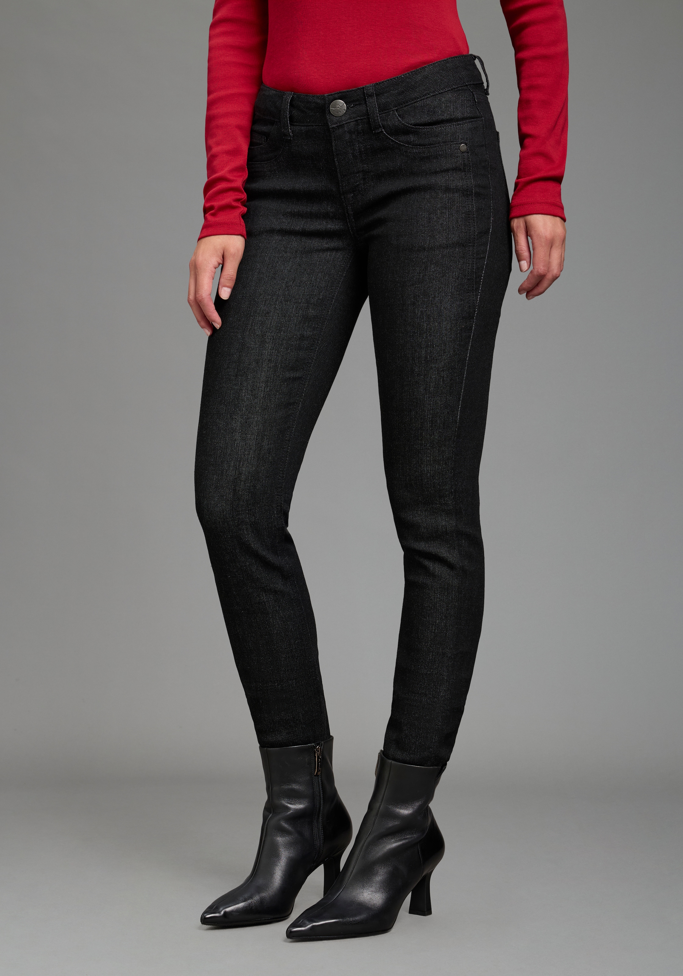 Arizona 5-Pocket-Jeans "mit Keileinsätzen" extra-enger Beinschnitt, niedrige Leibhöhe
