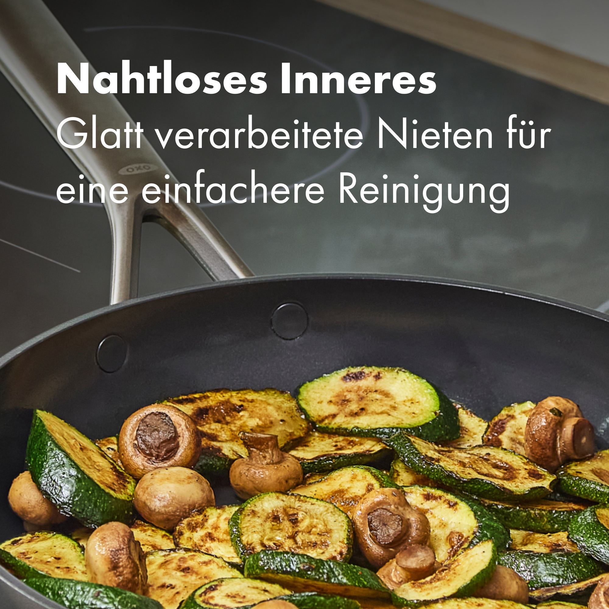 OXO Good Grips Bratpfanne »Ceramic Professional Antihaft-Bratpfannen-Set – 20 & 26 cm« Edelstahl Set, 2 tlg. das perfekte Duo für flexibles Kochen — klein und groß kombiniert