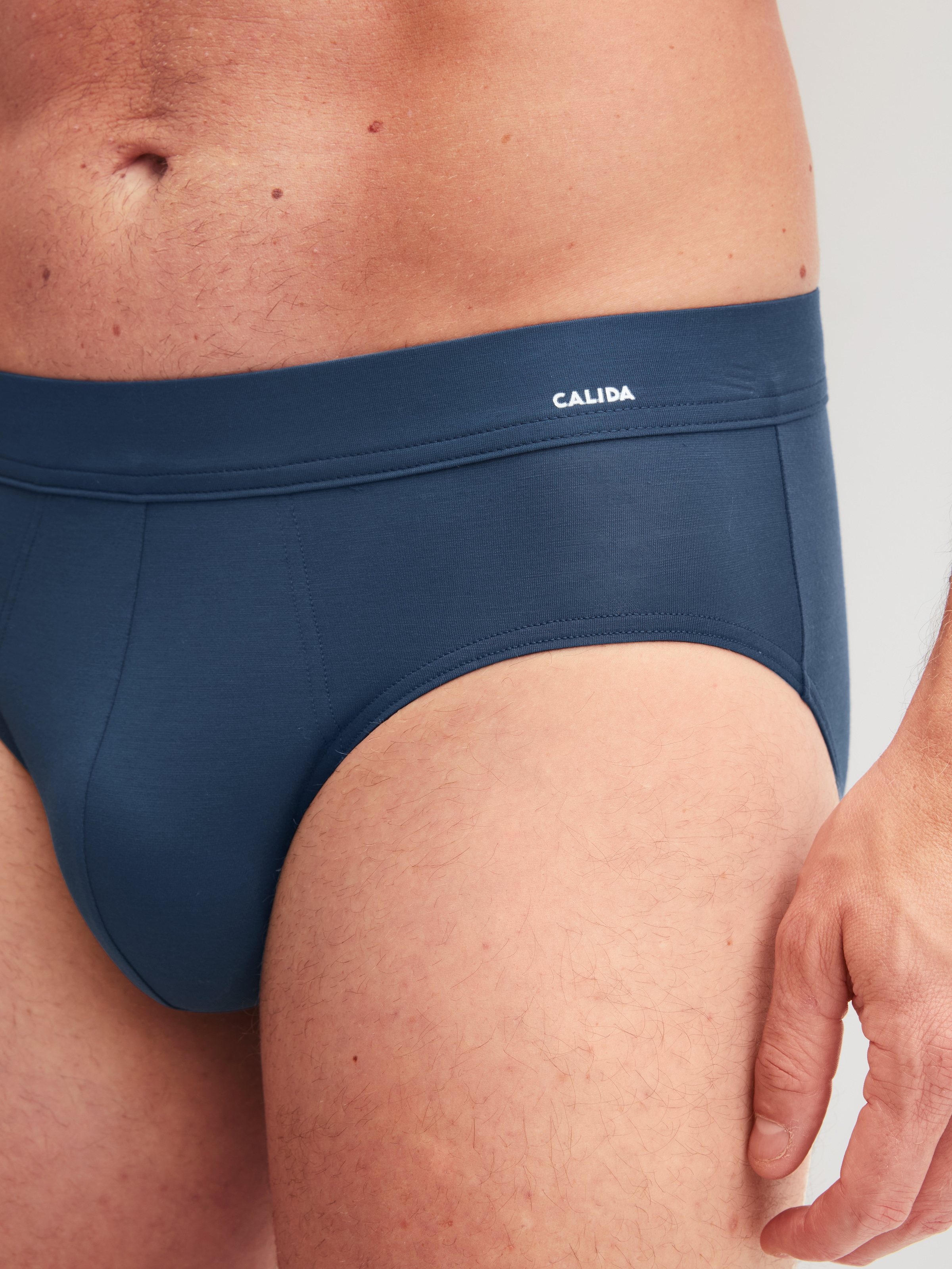 CALIDA Slip »Balanced Day« ohne Eingriff, temperatur- und feuchtigkeitsregulierend, elastisch