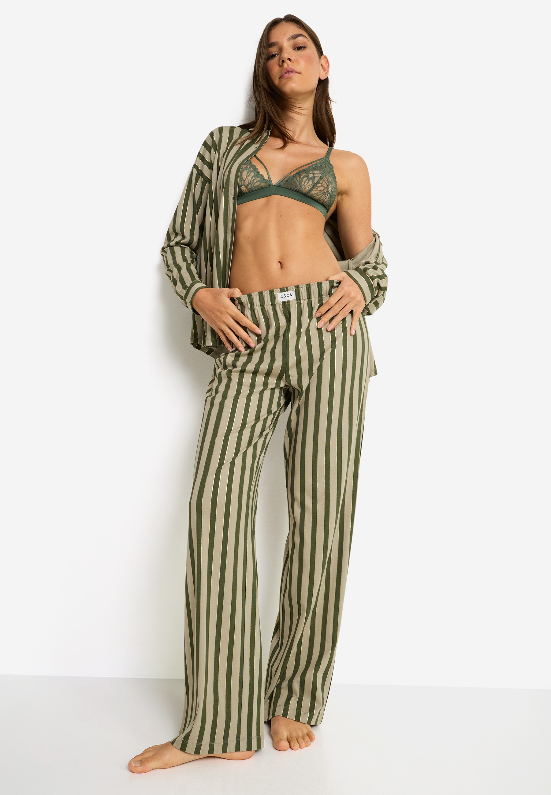 LSCN by LASCANA Pyjamahose  mit weitem Bein