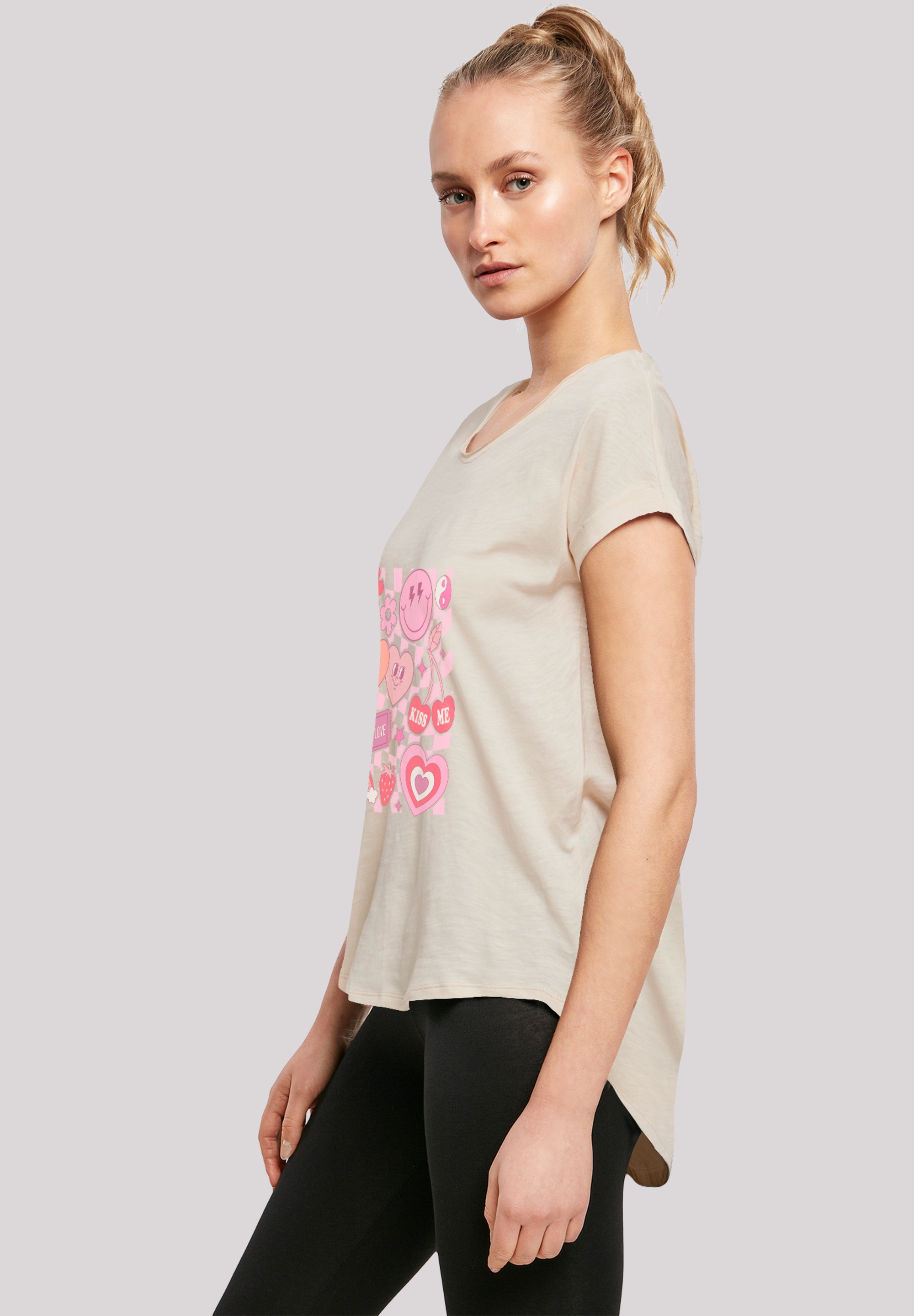 F4NT4STIC T-Shirt »Retro Valentinstag Herz Rainbow Fruits«, Premium Qualität