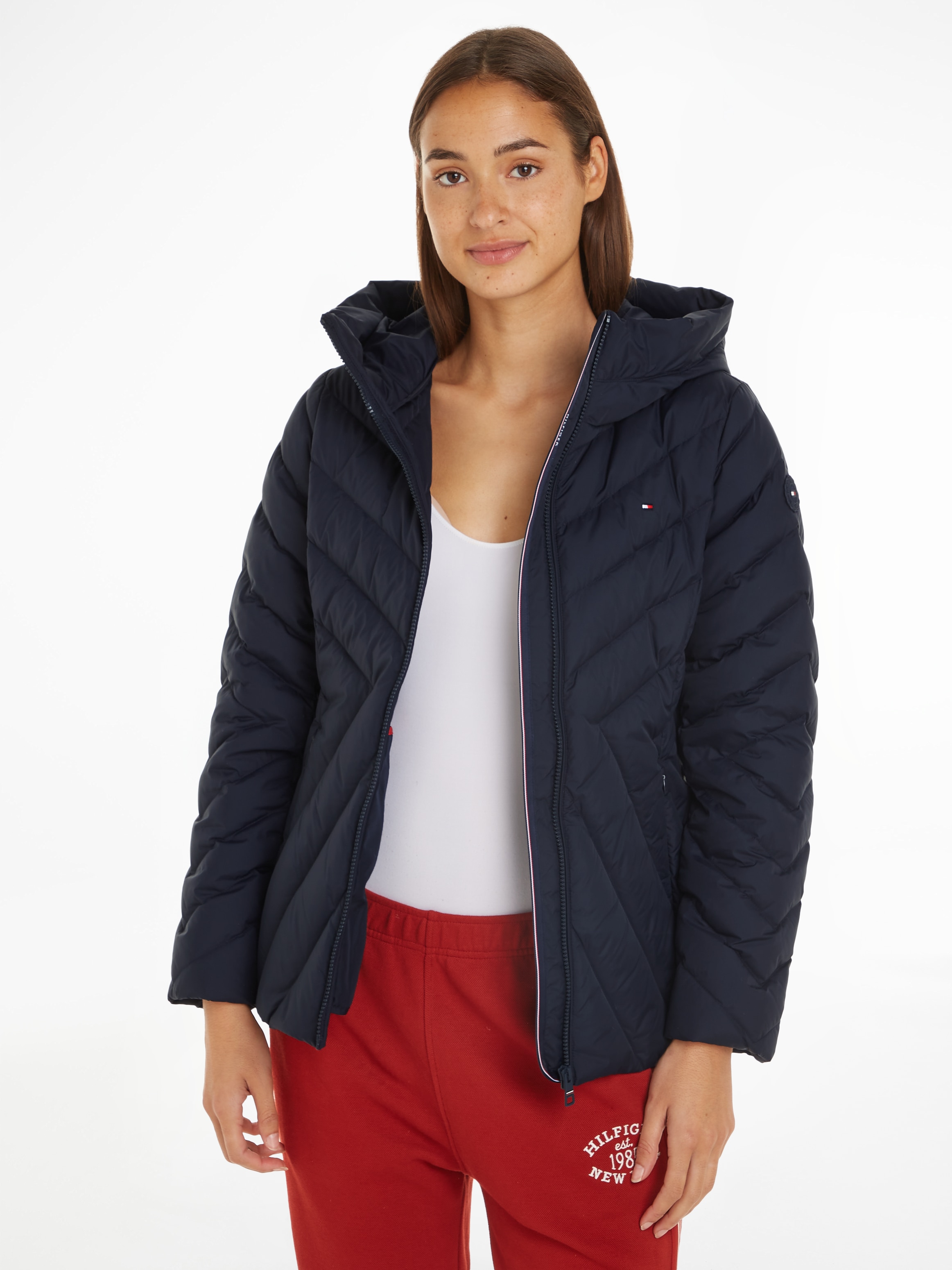 Tommy Hilfiger Steppjacke "CHEVRON MW PADDED JACKET", mit Kapuze, mit mittelstarker Wattierung und Tommy Hilfiger Marken