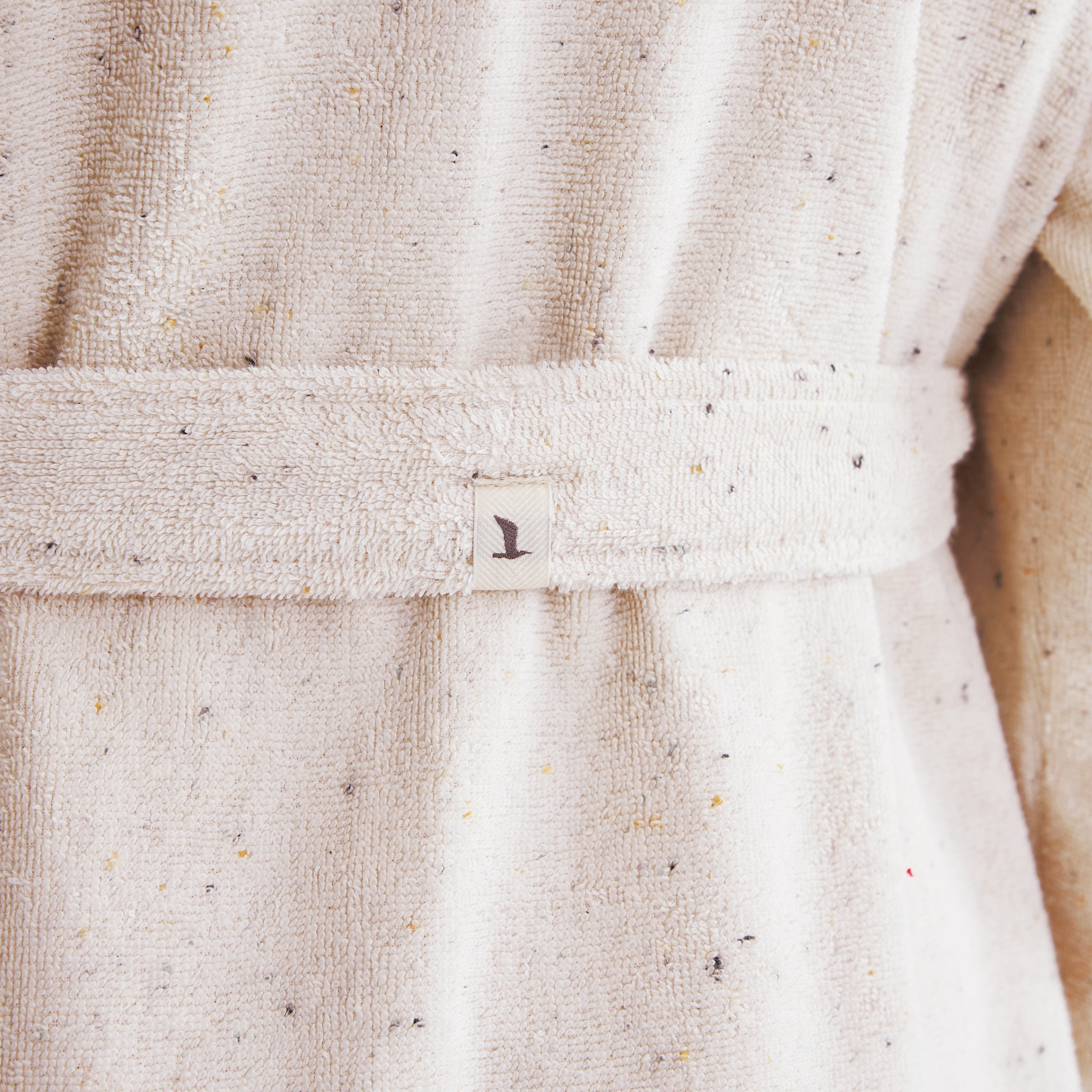 Möve Unisex-Bademantel »Calm Essence« 1 Stk. tlg., aus 100 % saugfähiger Premium Baumwolle (Airspin)