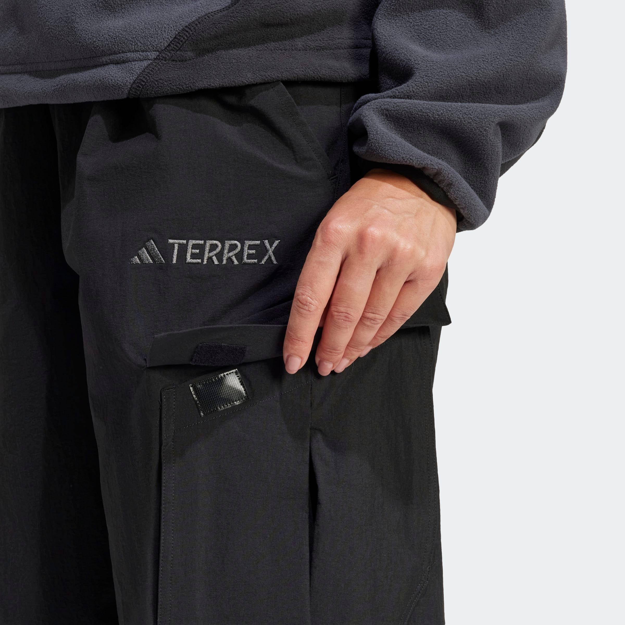adidas TERREX Outdoorhose »W CARGO PANTS«, (1 tlg.)