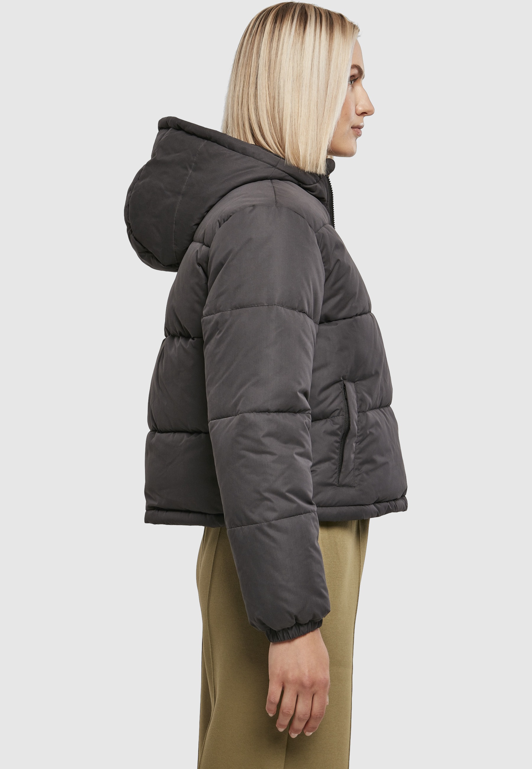 URBAN CLASSICS Winterjacke »Urban Classics Damen Ladies Puffer Pull Over Jacket« 1 Stk. tlg. mit Kapuze