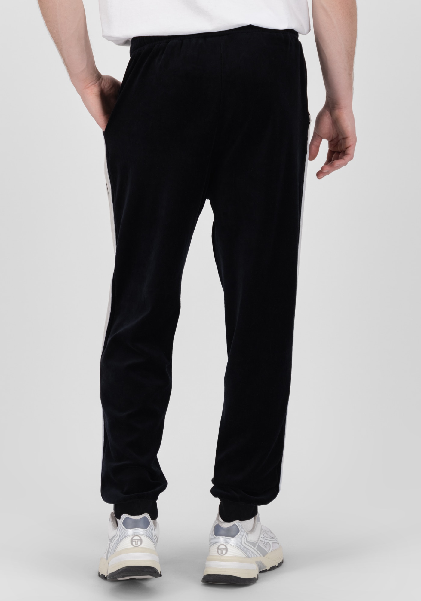 Sergio Tacchini Jogginghose »DAMARIND VELOUR TP Herren«, Trainingshose Herren, Jogginghose, Retro, Sporthose, Streetwear, Sale