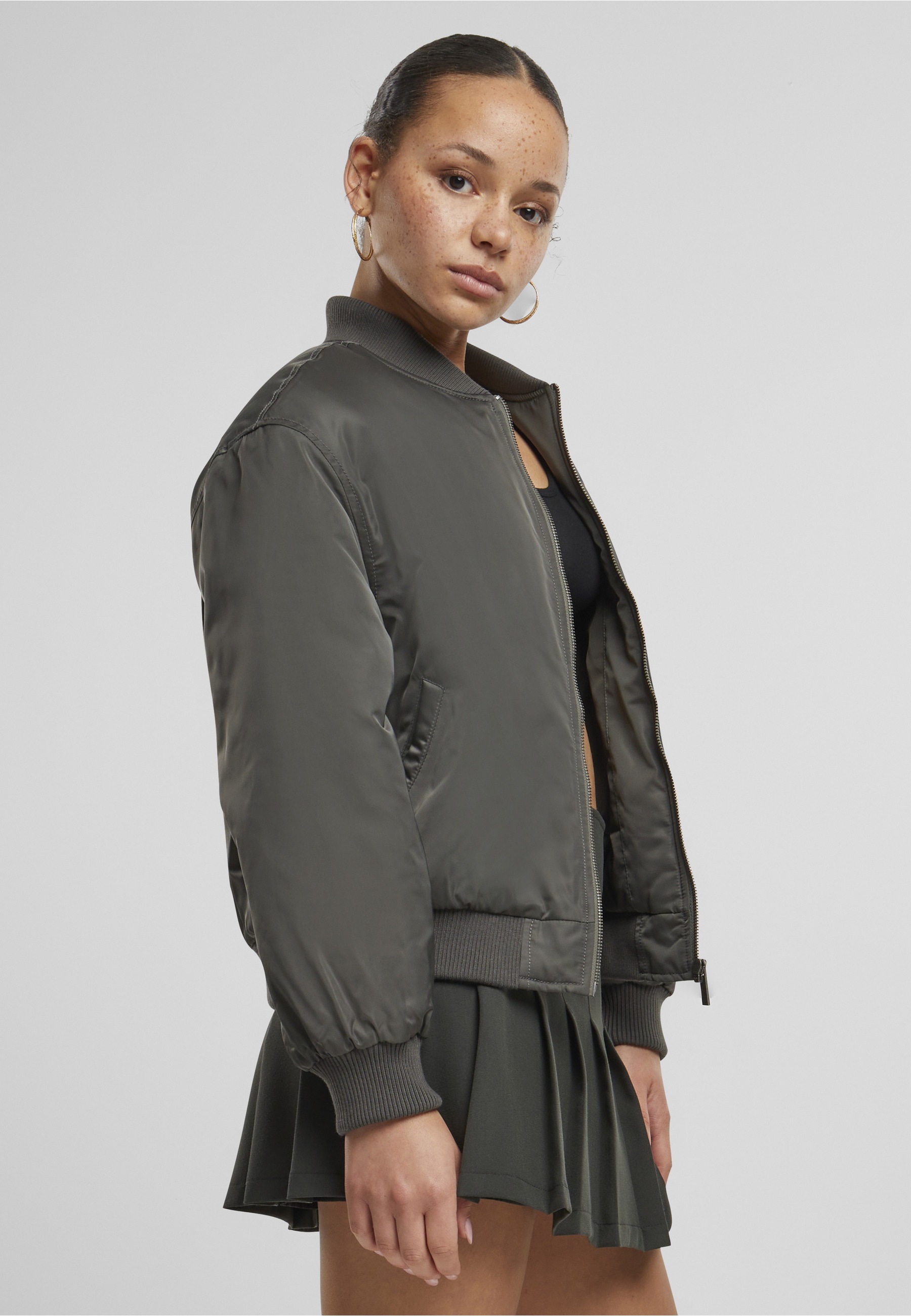 Karl Kani Bomberjacke »Karl Kani Karl Kani Chest Signature Bomber Jacket« 1 Stk. tlg. ohne Kapuze