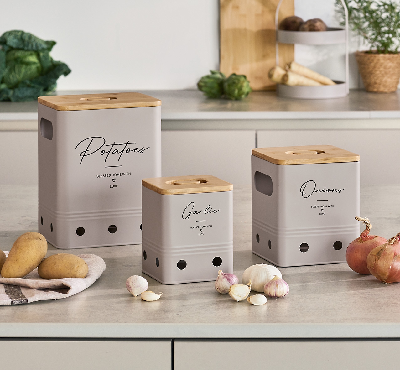Zeller Present Vorratsdose »Dosen mit Bambusdeckel, 3tlg.« Garlic (1.300 ml), Onions (2400 ml), Potatoes (5100 ml)