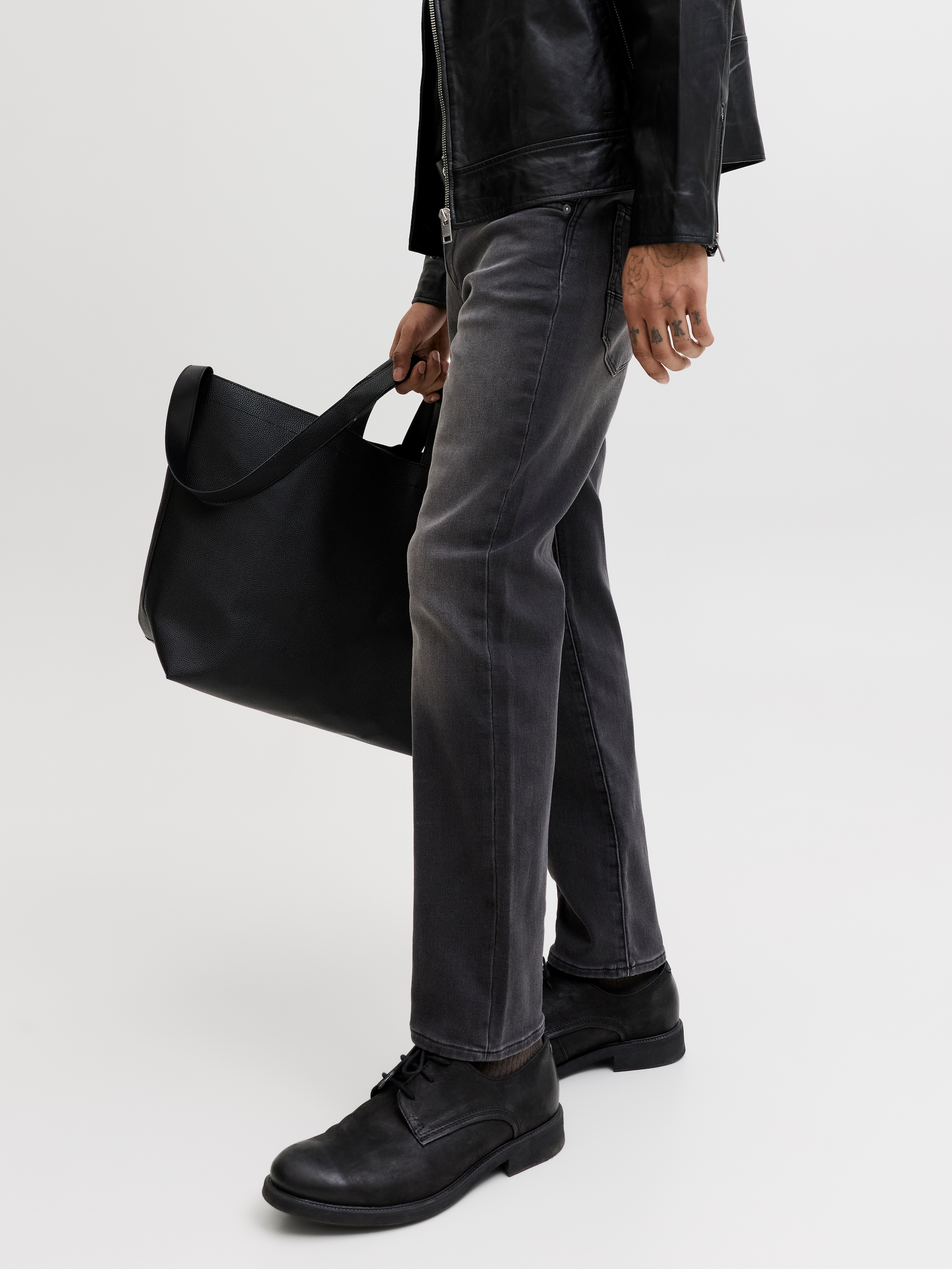 Jack & Jones Tapered-fit-Jeans »JJIMIKE mit Stretch, Used-Look und bequemer Passform«, mit Abriebeffekten
