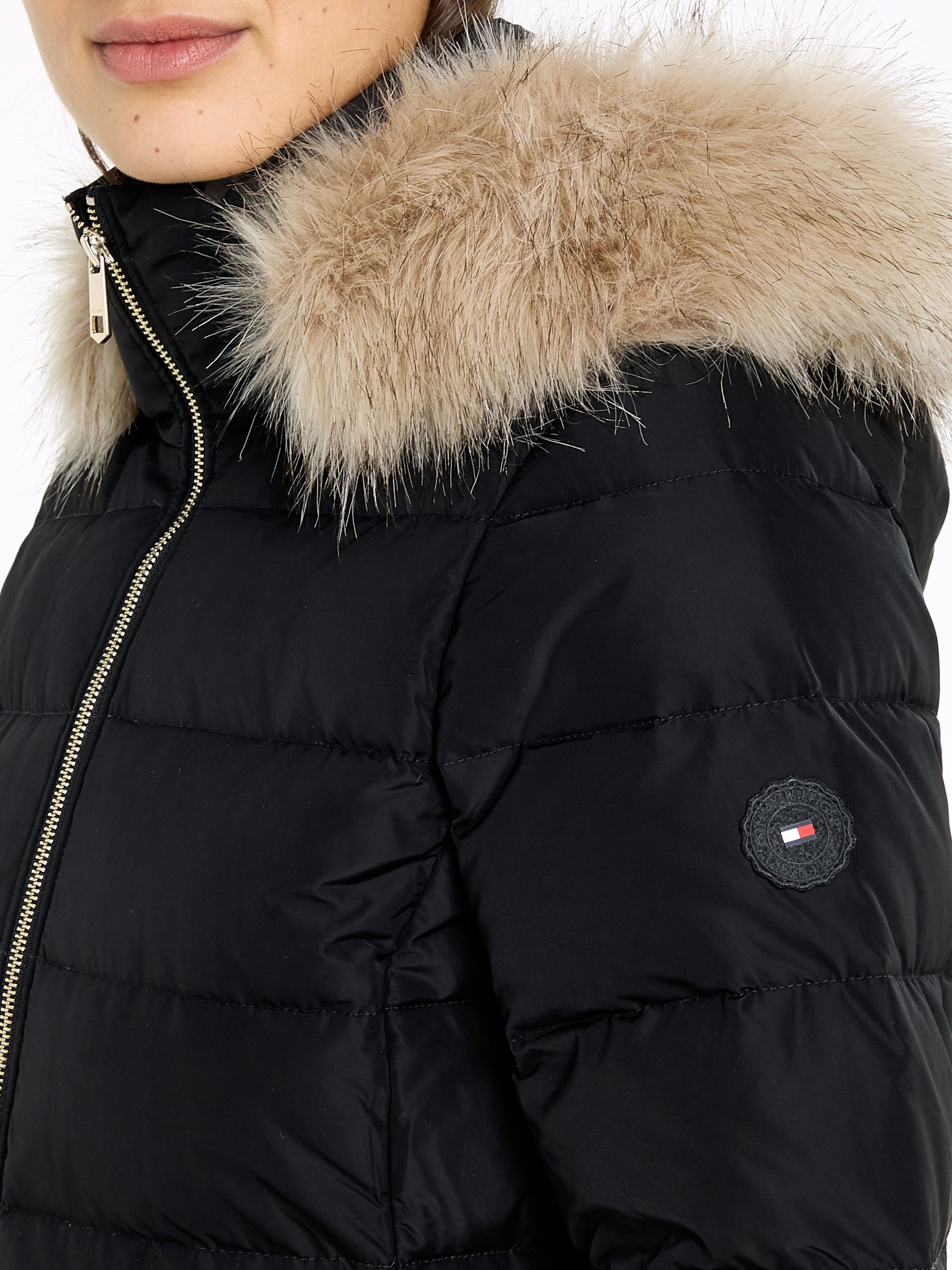 Tommy Hilfiger Steppmantel HERITAGE DOWN TYRA COAT WITH FUR mit Fellimitat günstig online kaufen