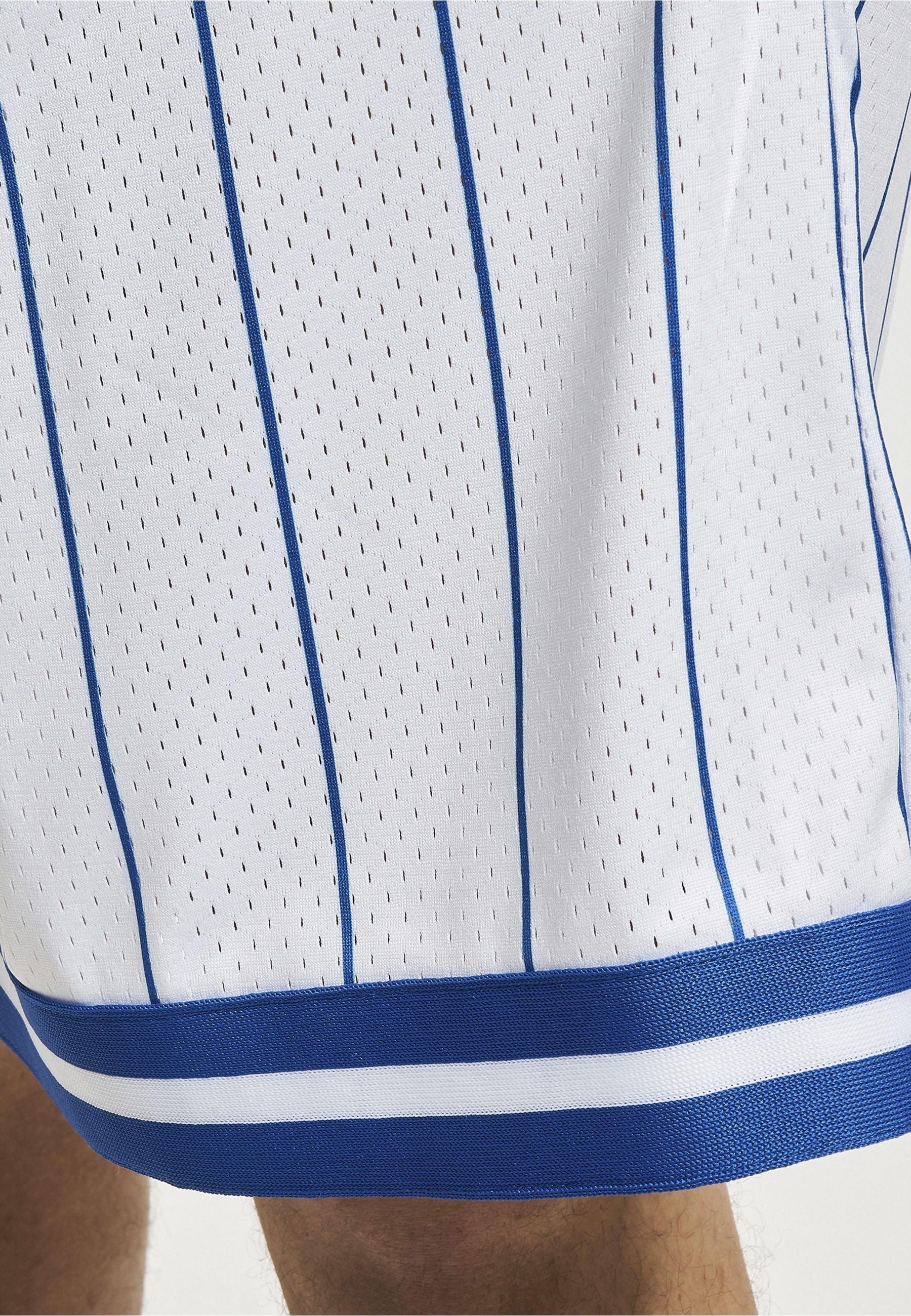 Fubu Shorts »Fubu Herren FM232-013-1 FUBU Retro Pinstripe Shorts«