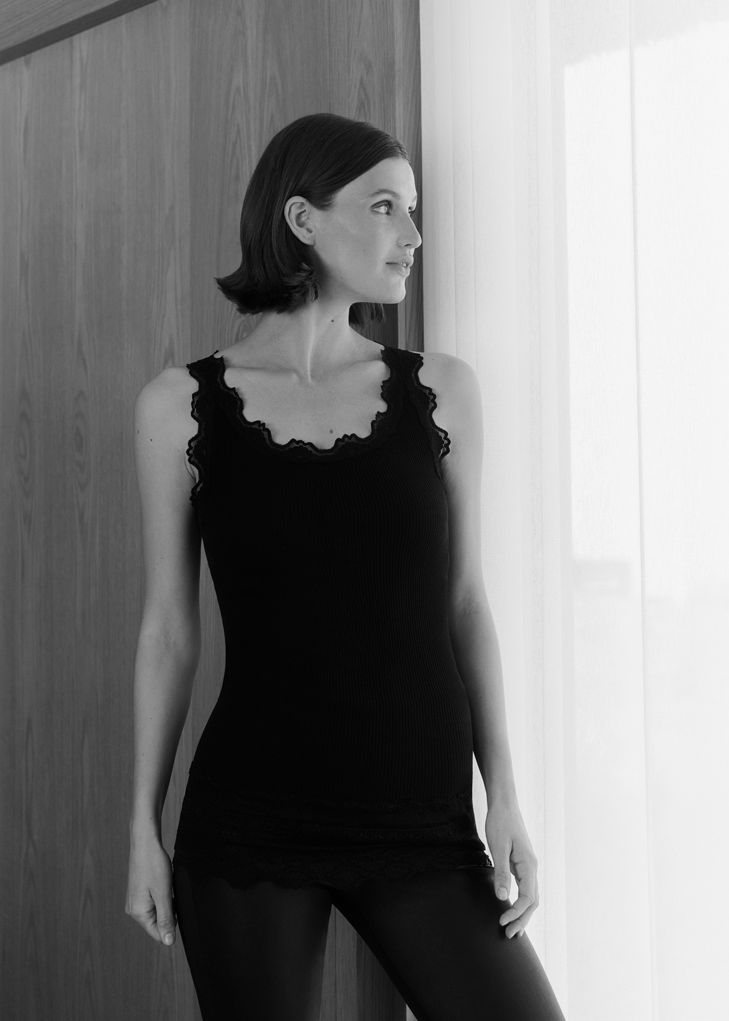 rosemunde Tanktop »Babette Silk Top«, wunderschöner Vintage-Spitzenbesatz an Ausschnitt und Trägern
