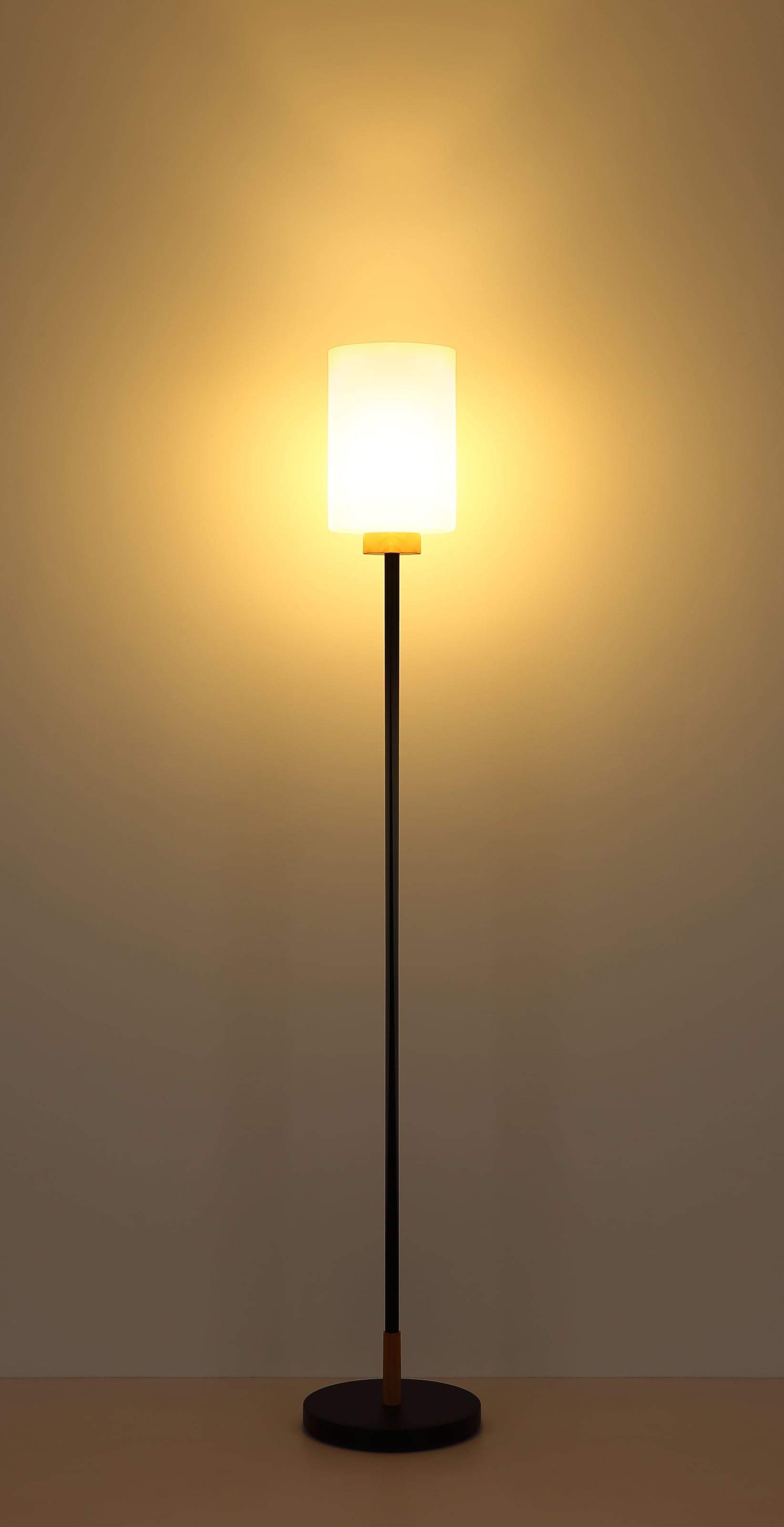 GLOBO LIGHTING Stehlampe »ROWENA« E27 1 Stk. Stehleuchte schwarz & Holz, Fußschalter, warmes Licht, elegant