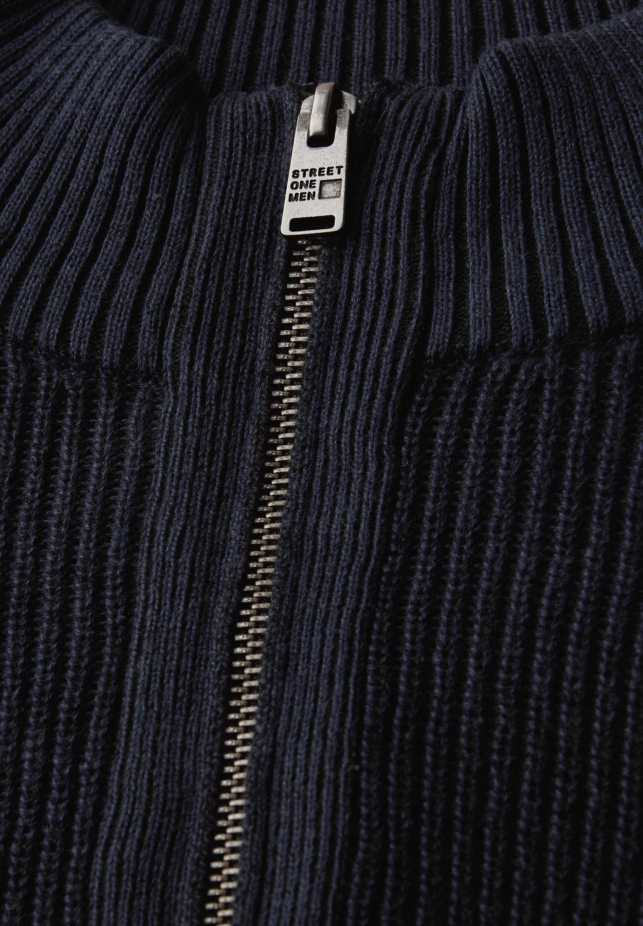 STREET ONE MEN Stehkragenpullover, aus reiner Baumwolle