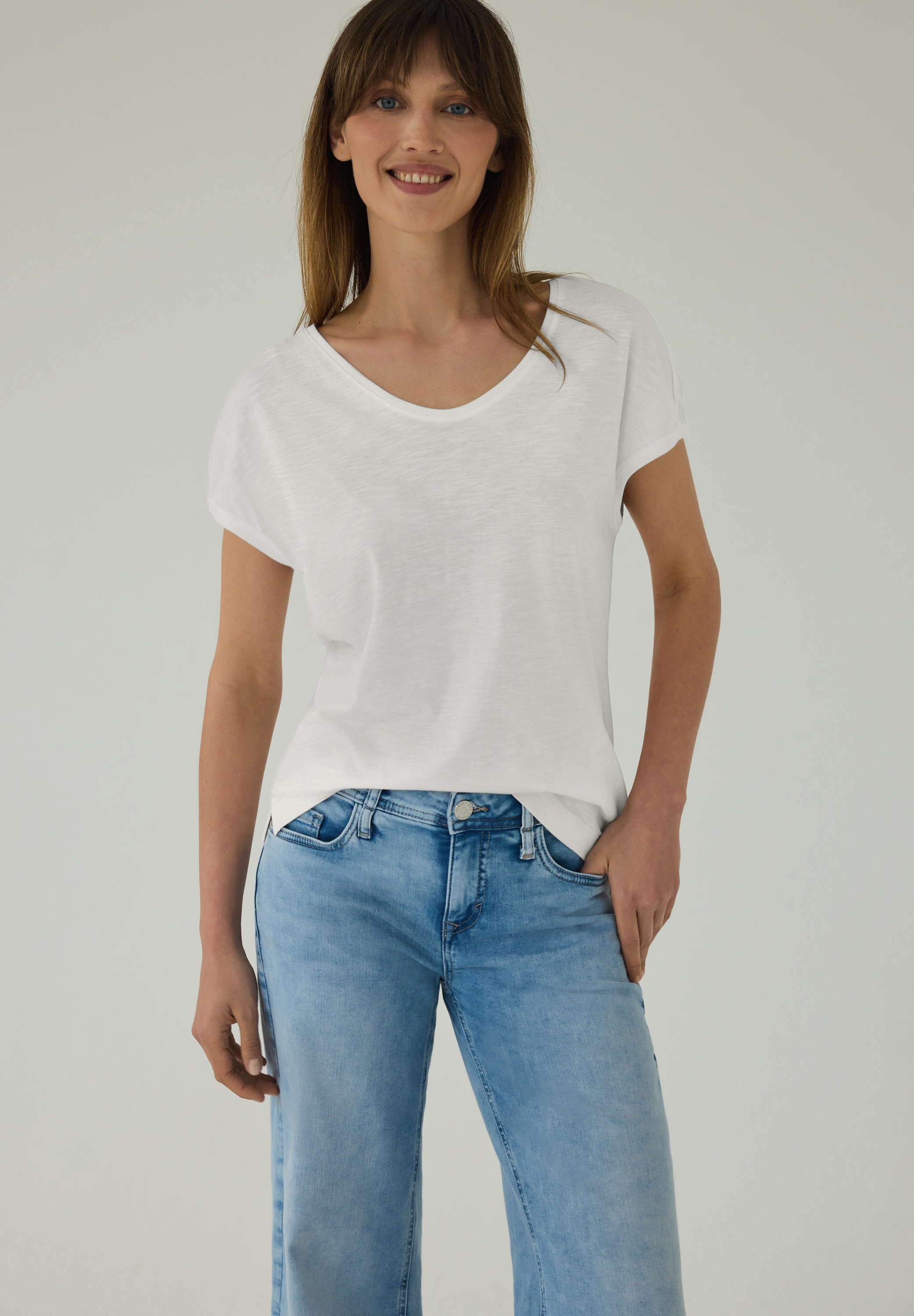 STREET ONE STUDIO V-Shirt mit abgerundetem V-Ausschnitt