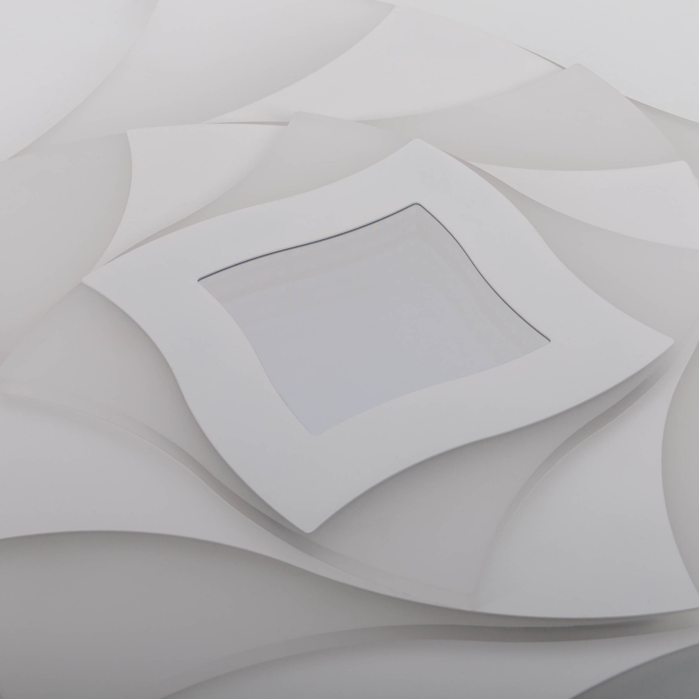 näve LED Deckenleuchte »Liora« LED-Modul 1 Stk. warmweiß - kaltweiß 3D-Effekt, CCT, Memory, Nachtlicht, dimmbar per Fernbedienung, weiß