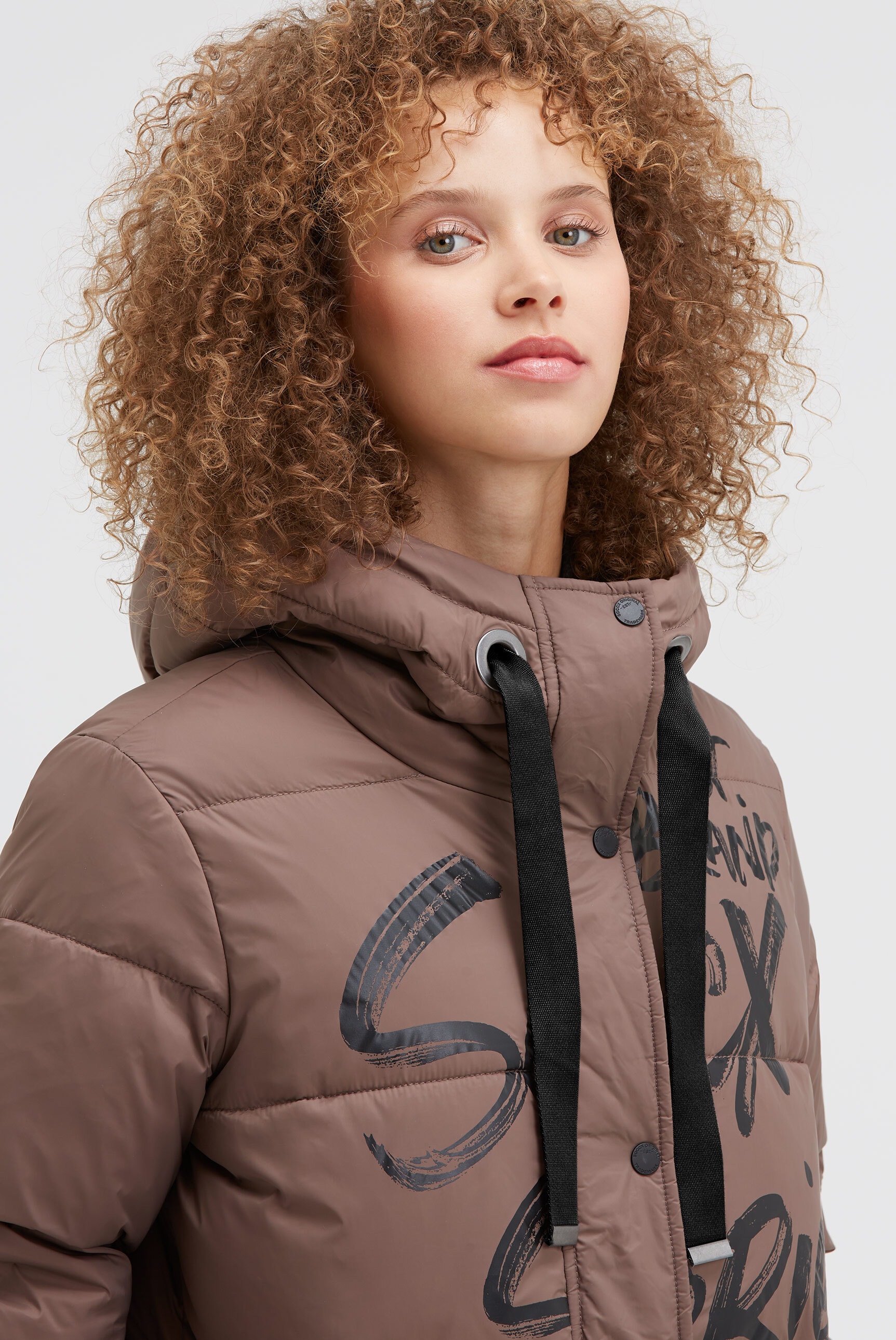 SOCCX Langmantel mit seitlichen Reißverschlüssen am Saum