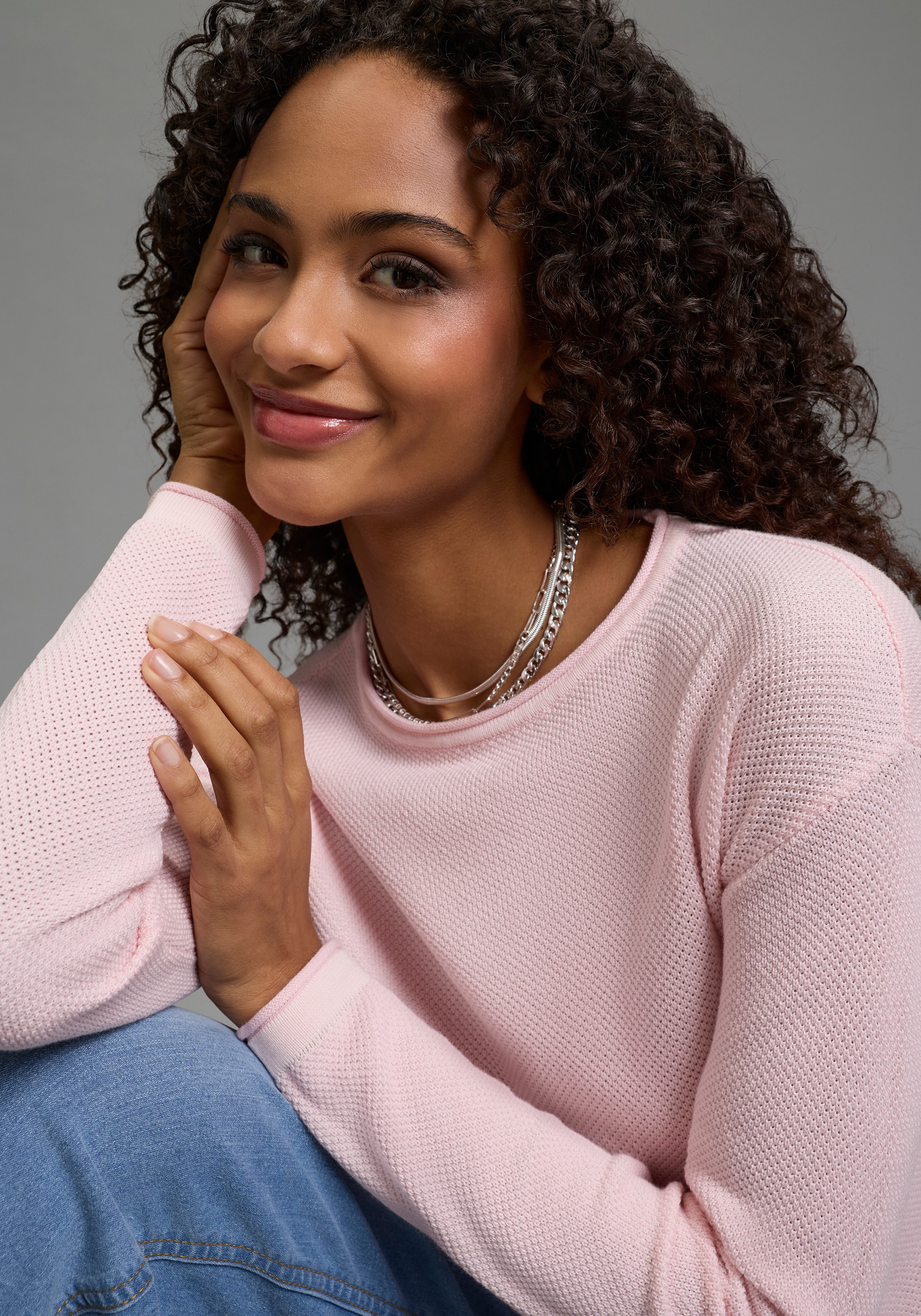 Thumbnail - Laura Scott Rundhalspullover leichter Feinstrick mit Waffelmuster und dezenten Rollkanten