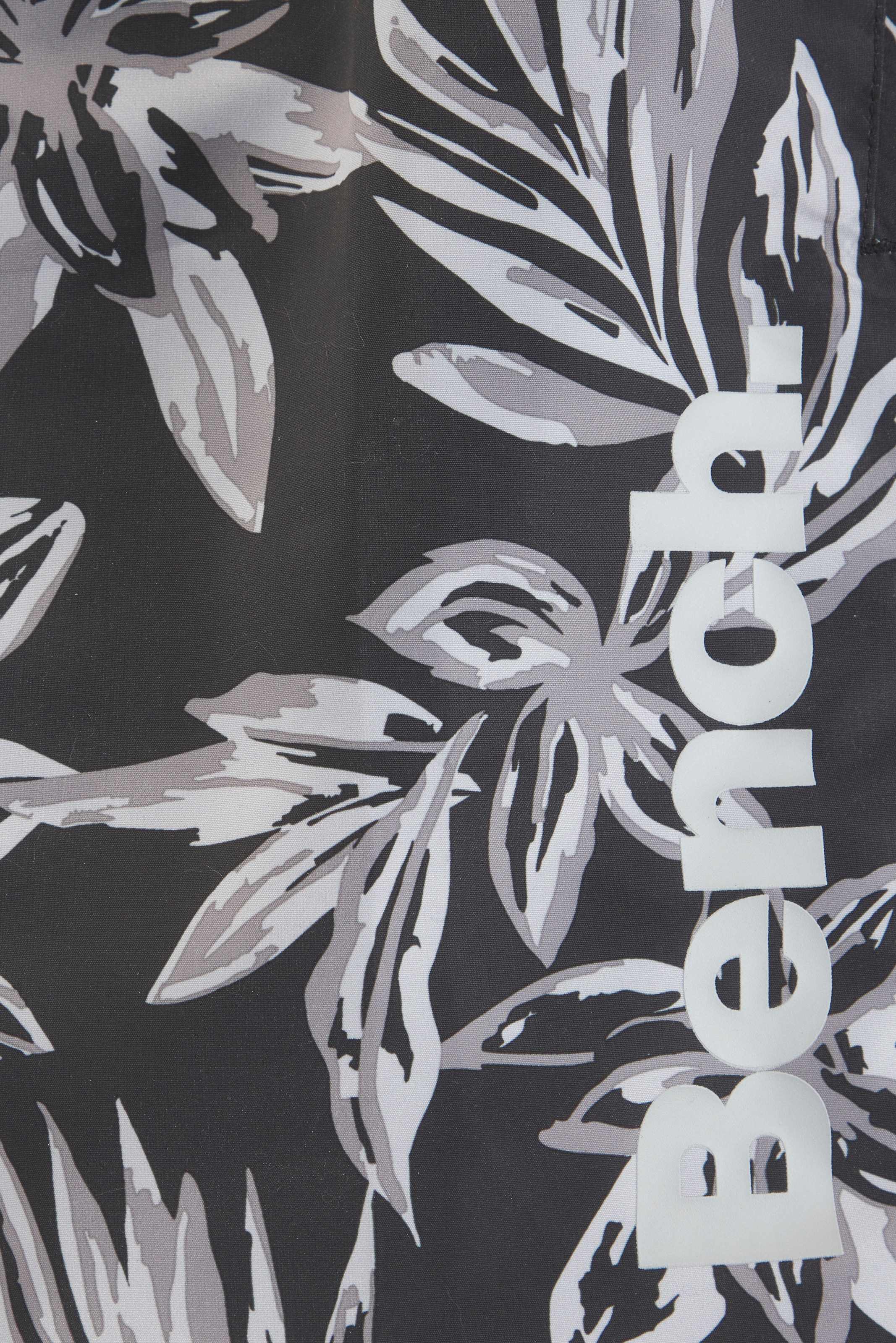 Bench. Badeshorts, mit modernem Hawaii-Print günstig online kaufen