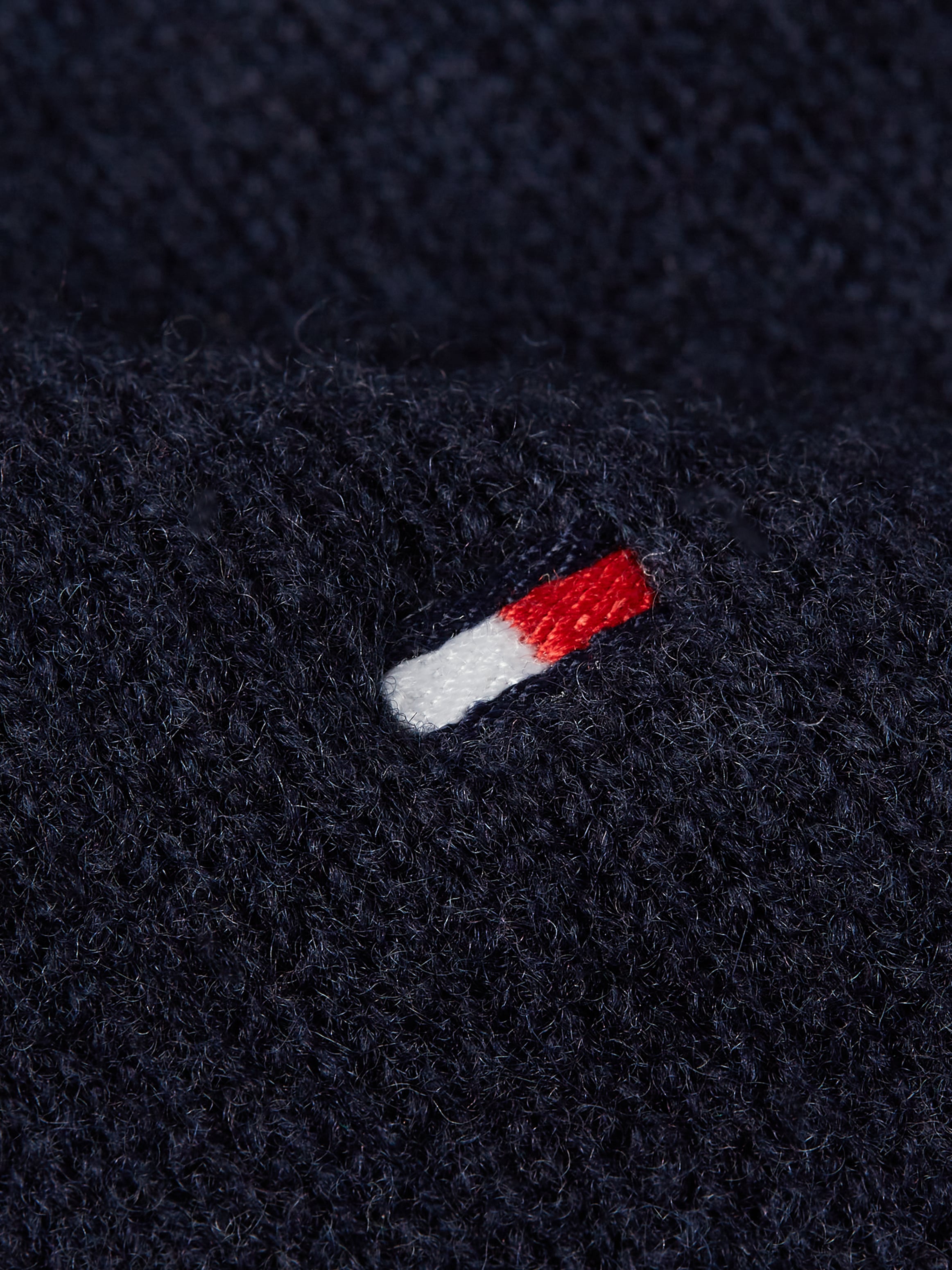 Tommy Hilfiger Strickpullover »SOFT WOOL V-NK SWEATER«, mit V-Ausschnitt aus 100% Wolle