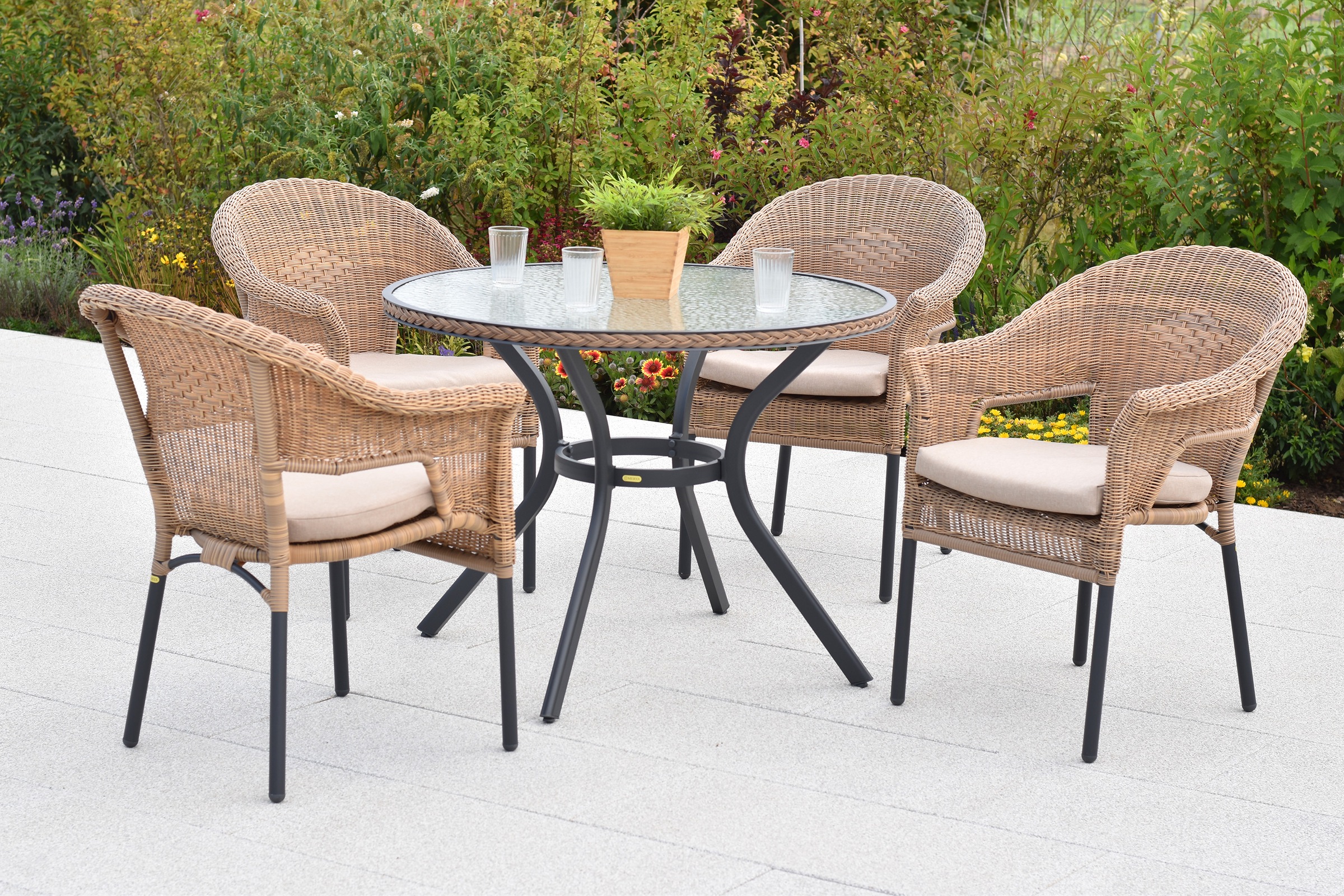 MERXX Garten-Essgruppe »Ravenna« Set, 9 tlg. inkl. 4 Stapelsessel, 4 Auflagen, 1 Tisch