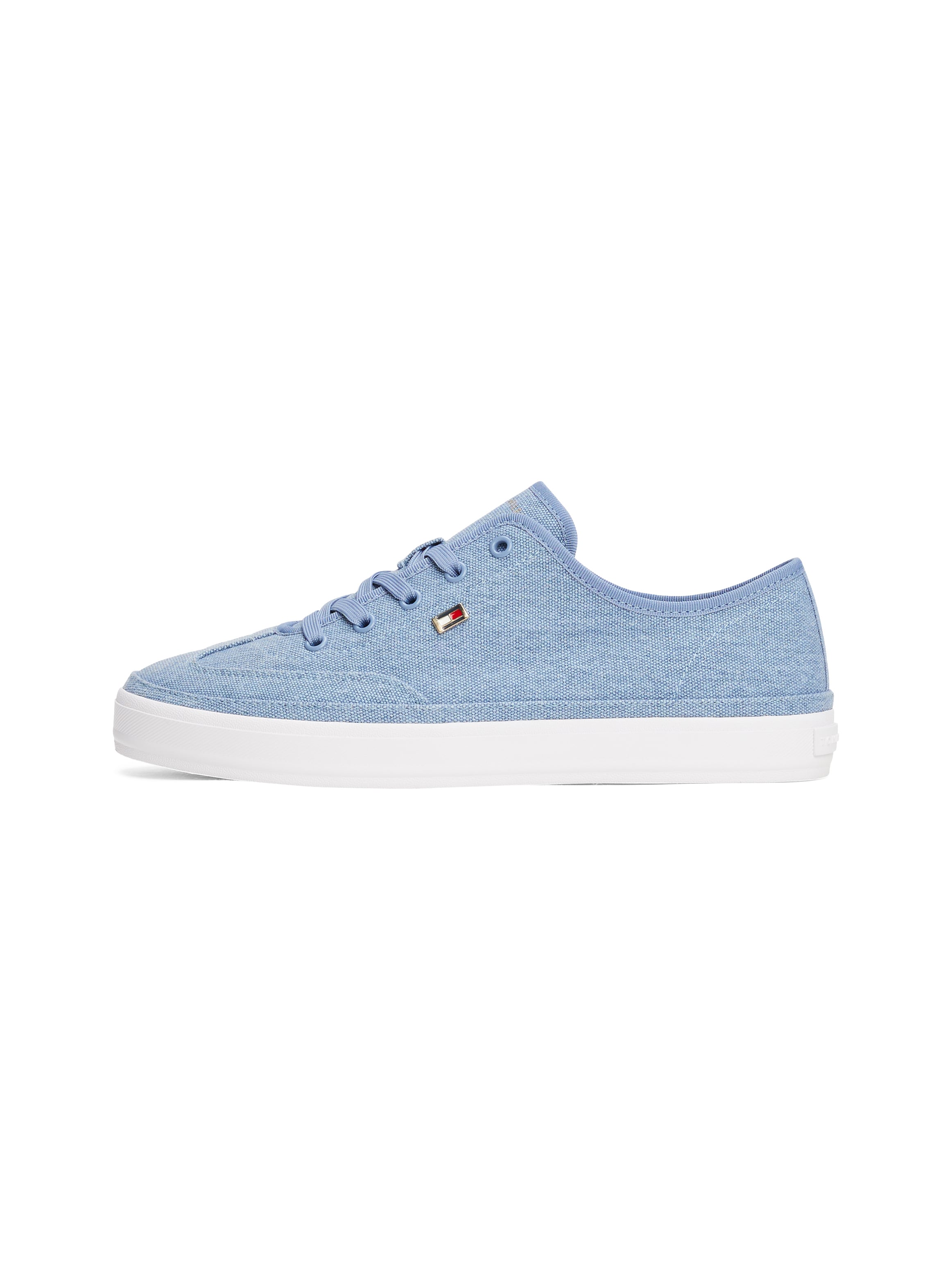Tommy Hilfiger Plateausneaker »WASHED CANVAS VULC SNEAKER«, Freizeitschuh, Halbschuh, Schnürer mit seitlicher Logoflagge