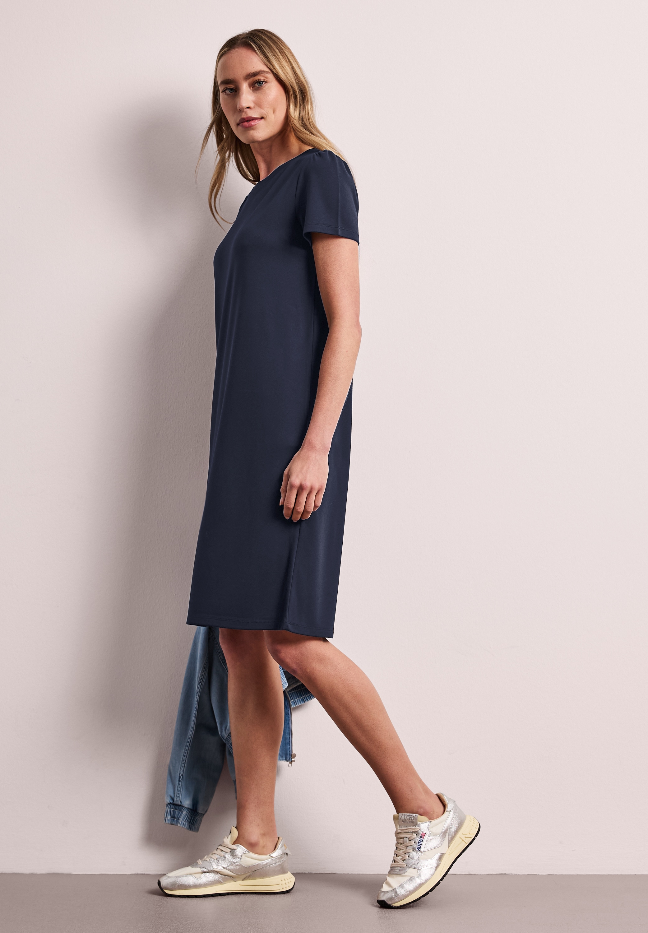 STREET ONE Midikleid Ohne Taschen mit Rundhalsausschnitt