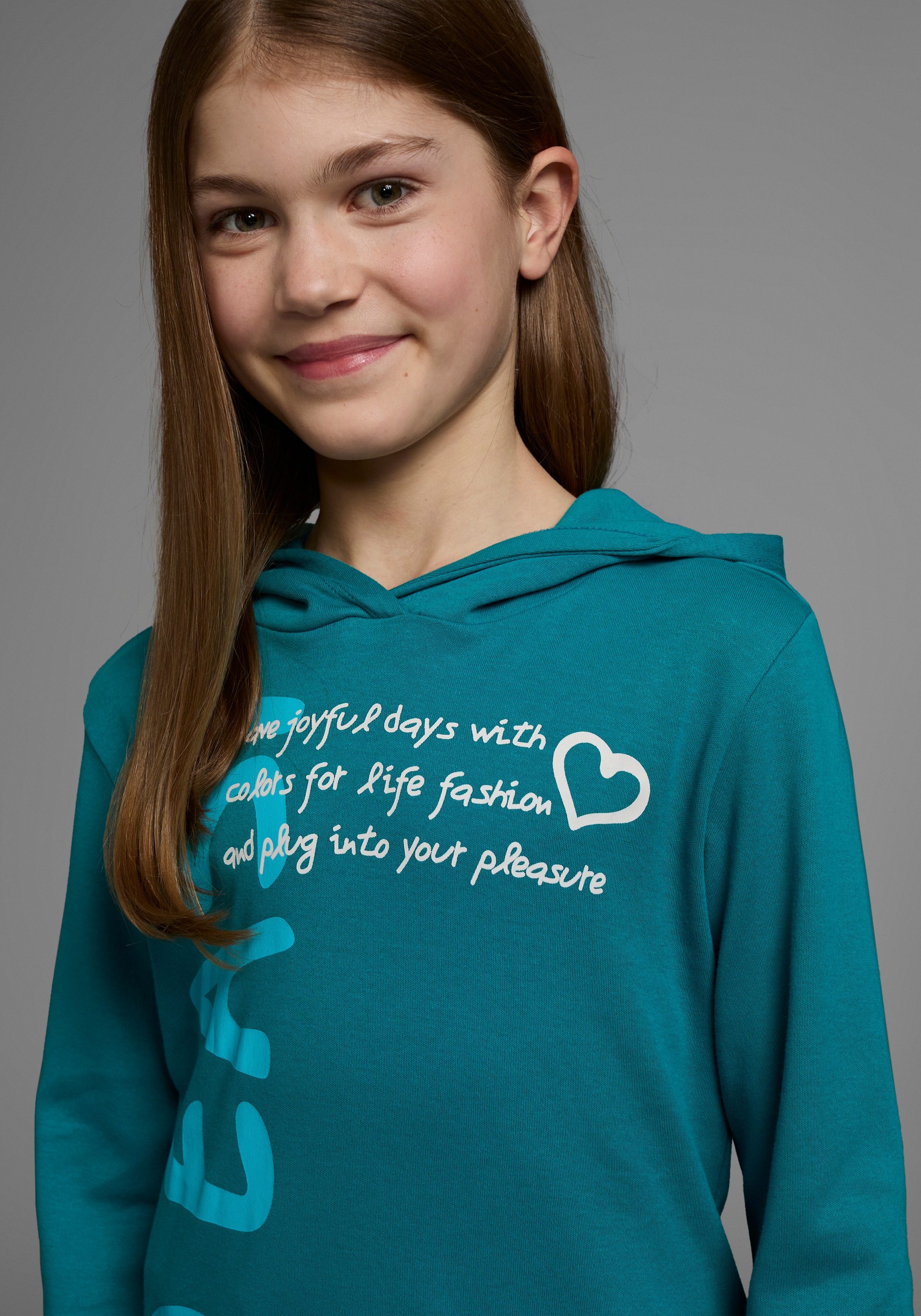 Kapuzenshirt KIDSWORLD "SO EASY - Print", Mädchen, Gr. 128/134, blau (petrol), Interlock, Obermaterial: 100% Baumwolle, bedruckt, Basic Po-bedeckend, Bündchen, Shirts Kapuzenshirt, Langarm, Basic-Passform, mit modischen Drucken 3