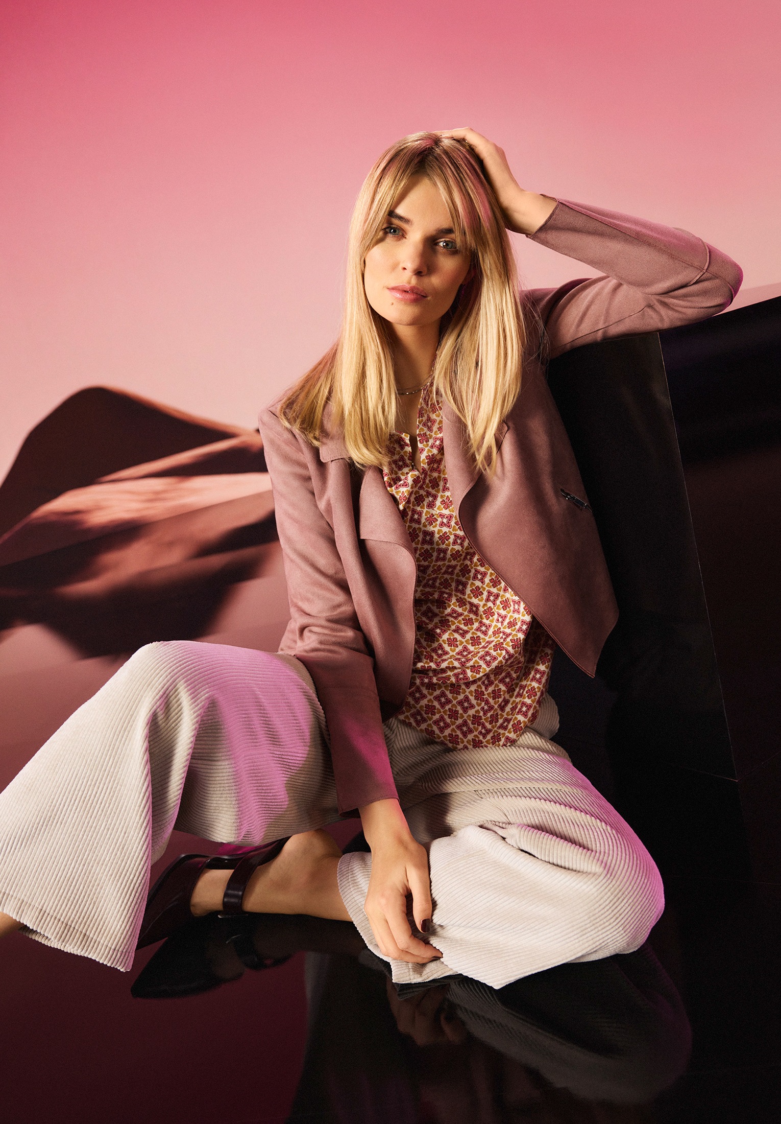 Cartoon Jackenblazer »Cartoon Damen Blazer-Jacke mit offenem Saum«, Taschen