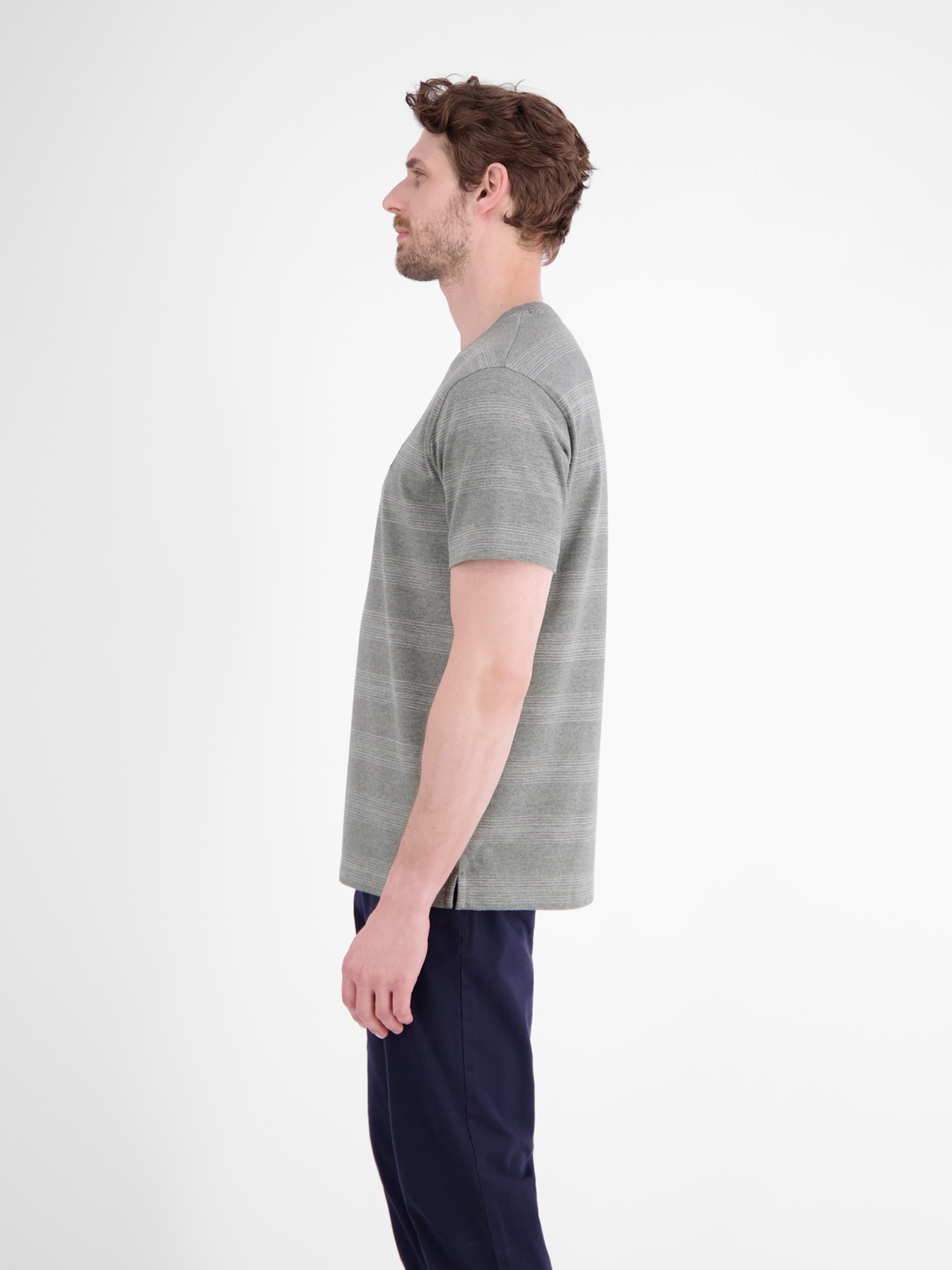 LERROS T-Shirt »T-Shirt in Piquéqualität mit dezenten Querstreifen«