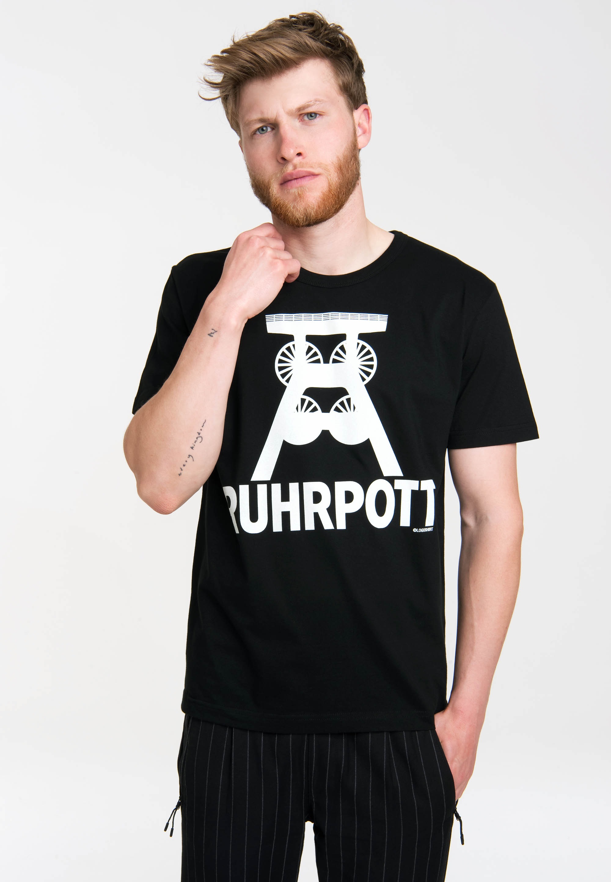 LOGOSHIRT T-Shirt »Ruhrpott Logo«, mit Ruhrpott-Symbol