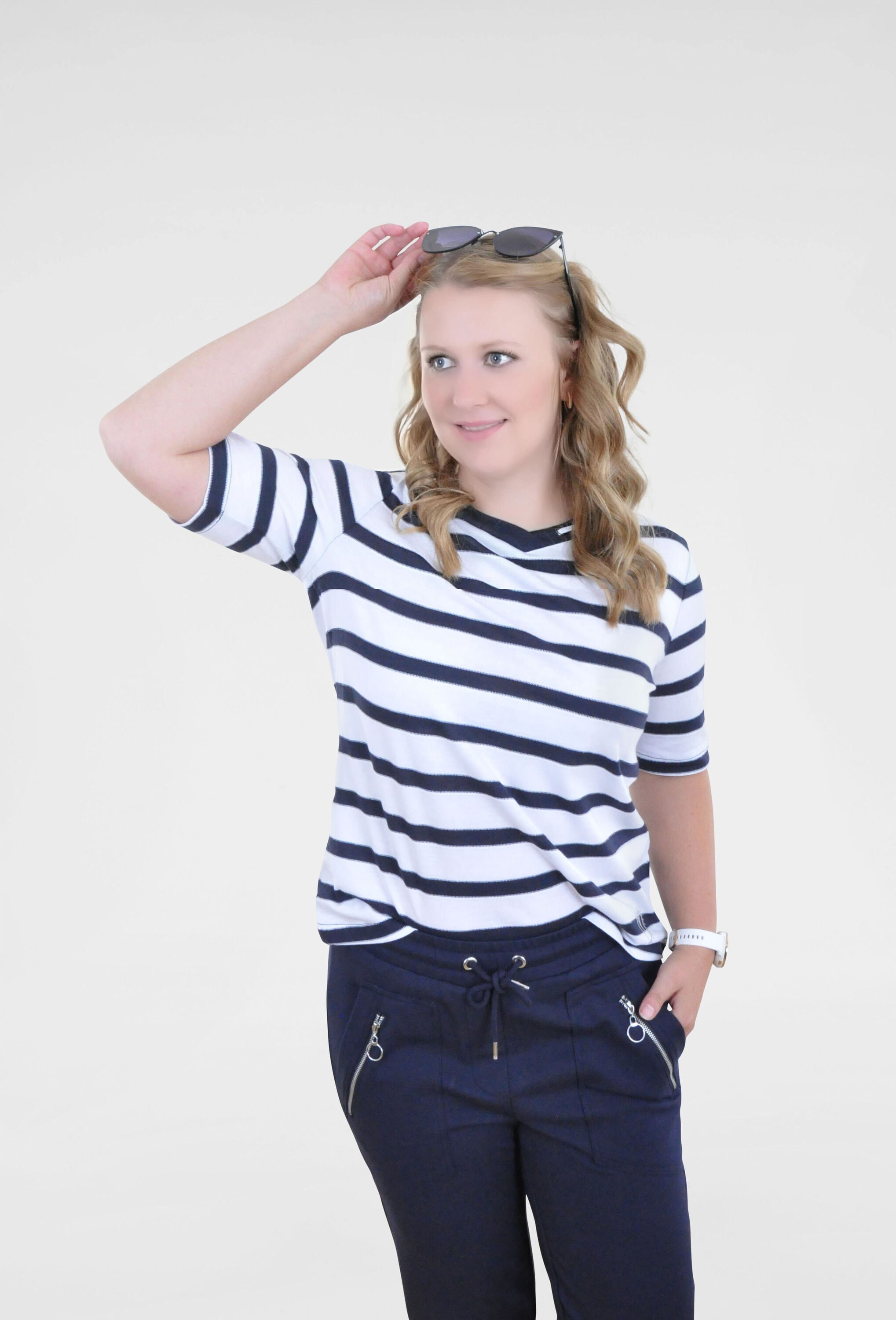 NAVIGAZIONE T-Shirt »NAVIGAZIONE Shirt« Zierband am Kragen