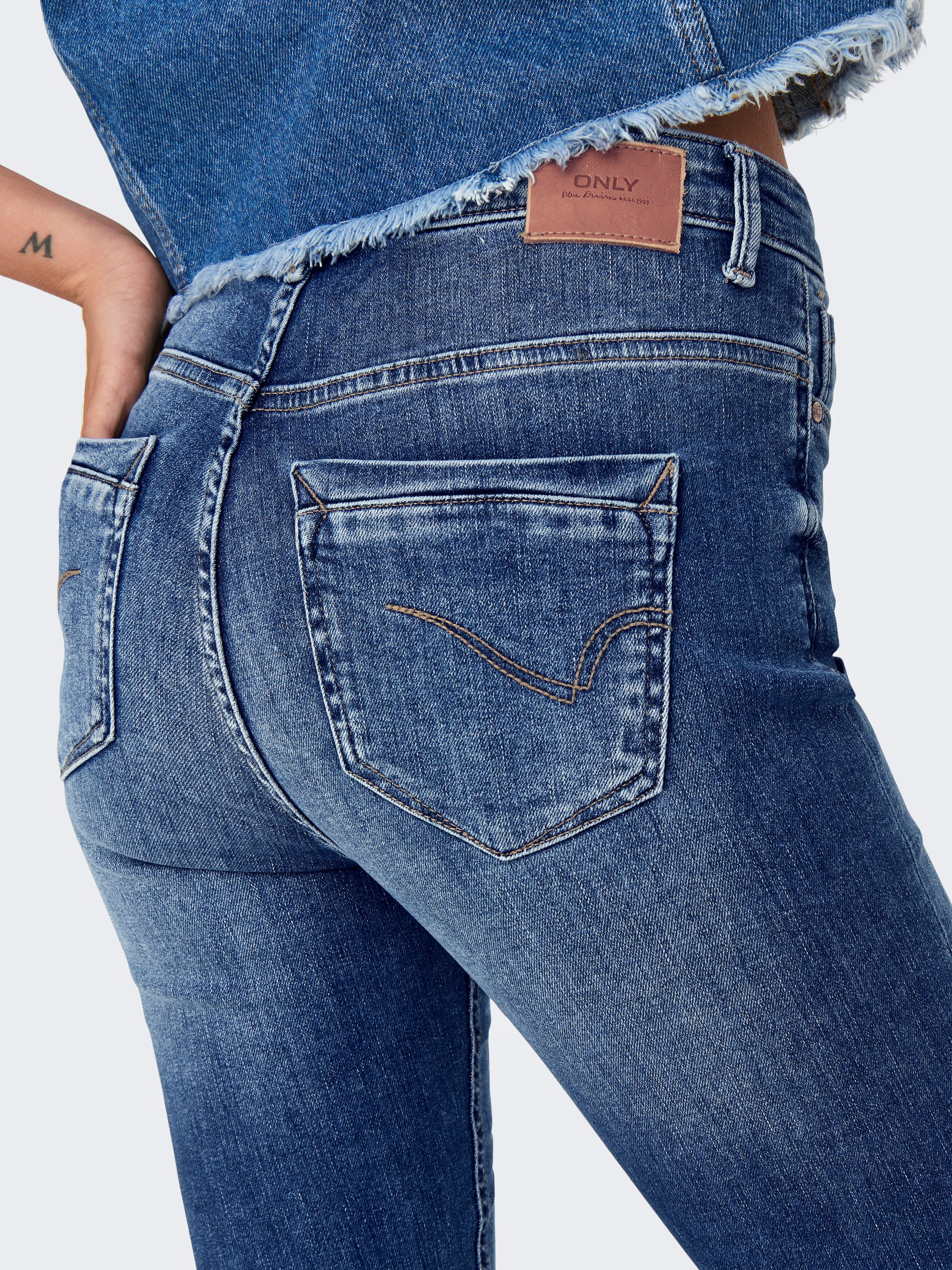 ONLY Skinny-fit-Jeans »ONLPAOLA HW SK REP DNM GEN X«, mit Destroyed Effekt