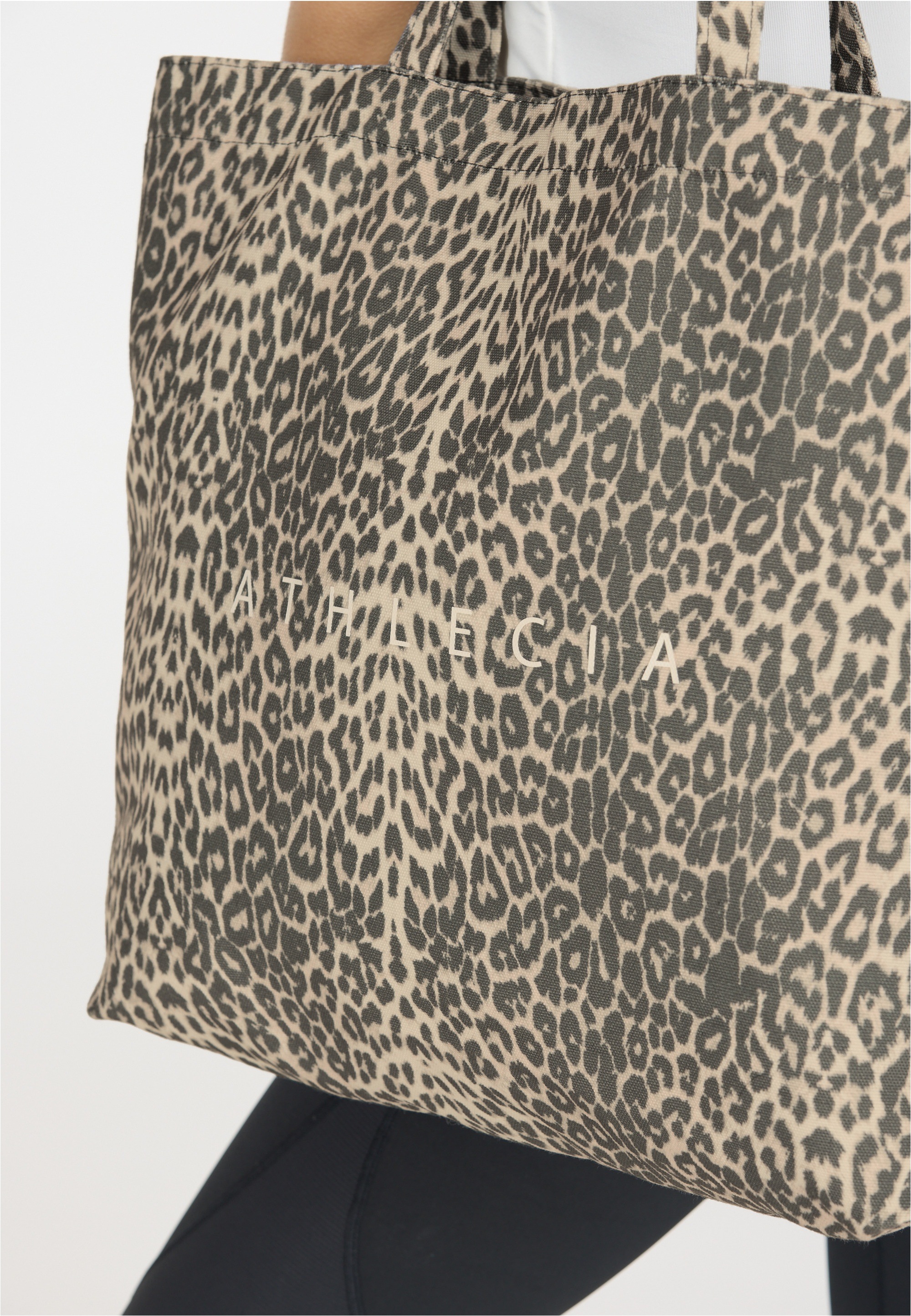 ATHLECIA Sporttasche »Marika« aus strapazierfähigem Material