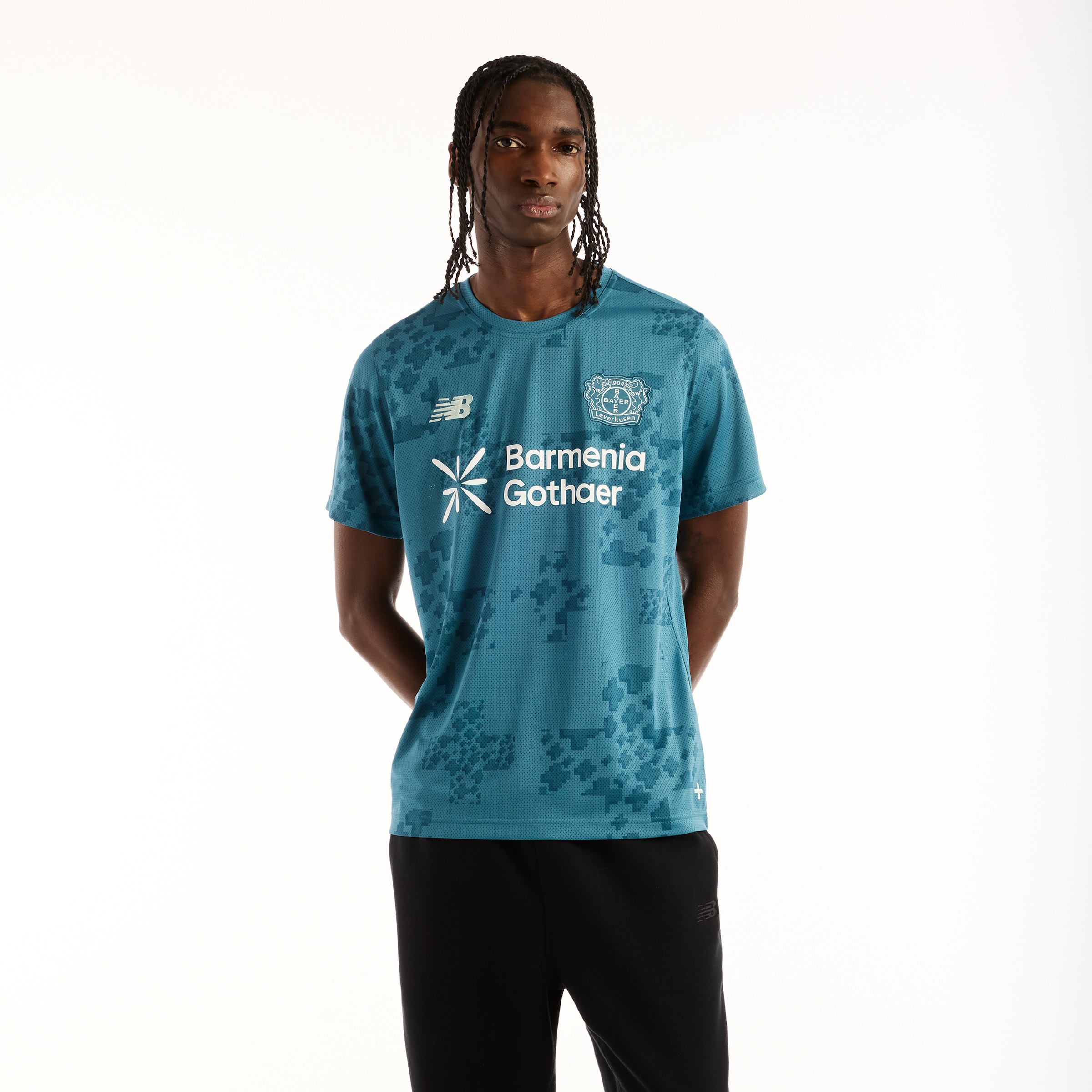 New Balance T-Shirt »Bayer 04 26/27 Match Jersey« mit Rundhalsausschnitt, Kurzarm-Ausführung, Jersey-Oberfläche