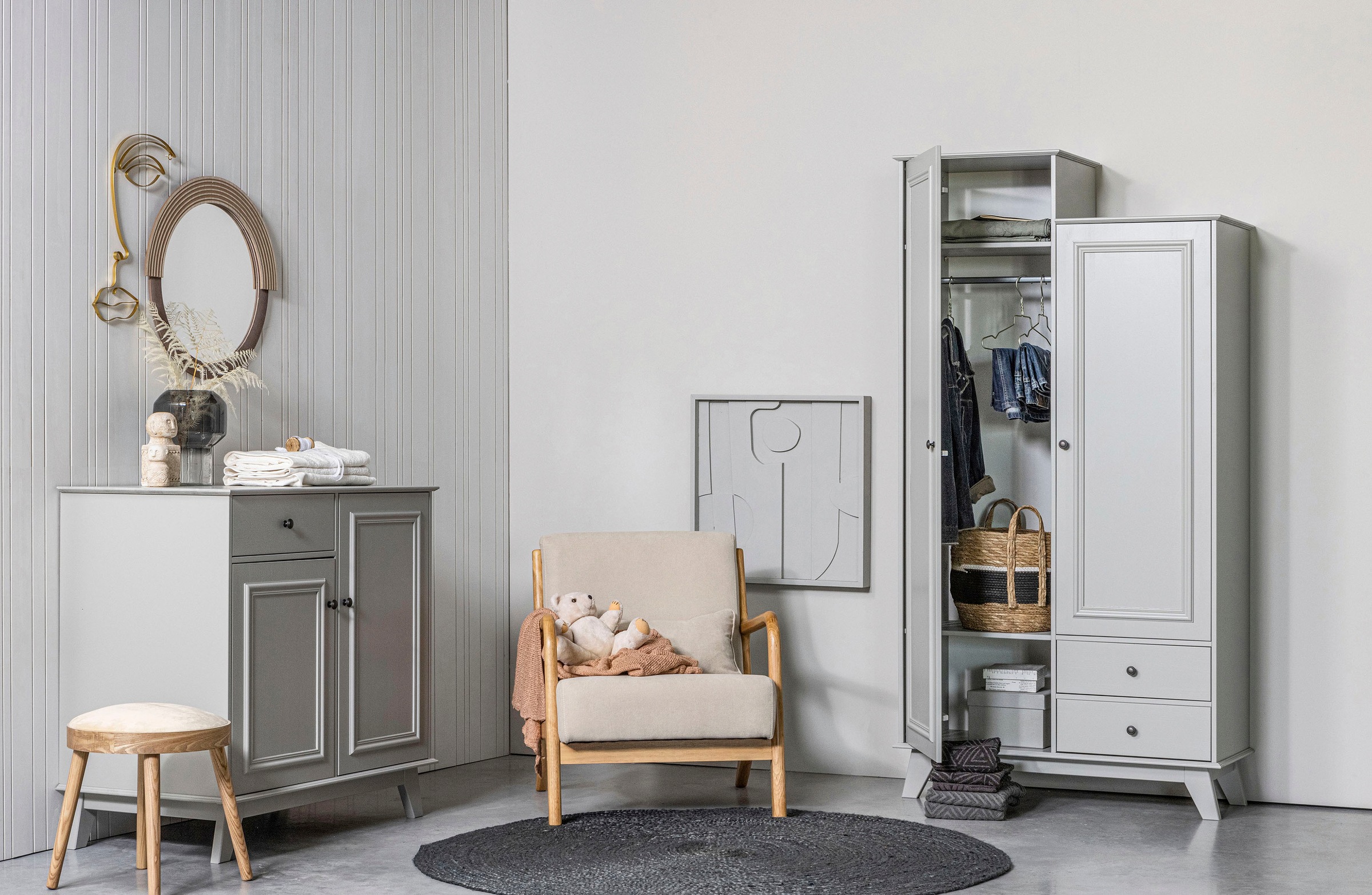 WOOOD Garderobenschrank »Lily«, massives Kiefernholz, mit Kleiderstange, H 190 cm x B 98 cm