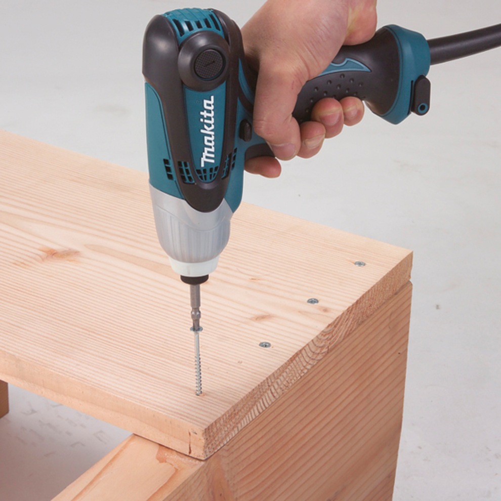 Makita Schlagschrauber "TD0101FJ"