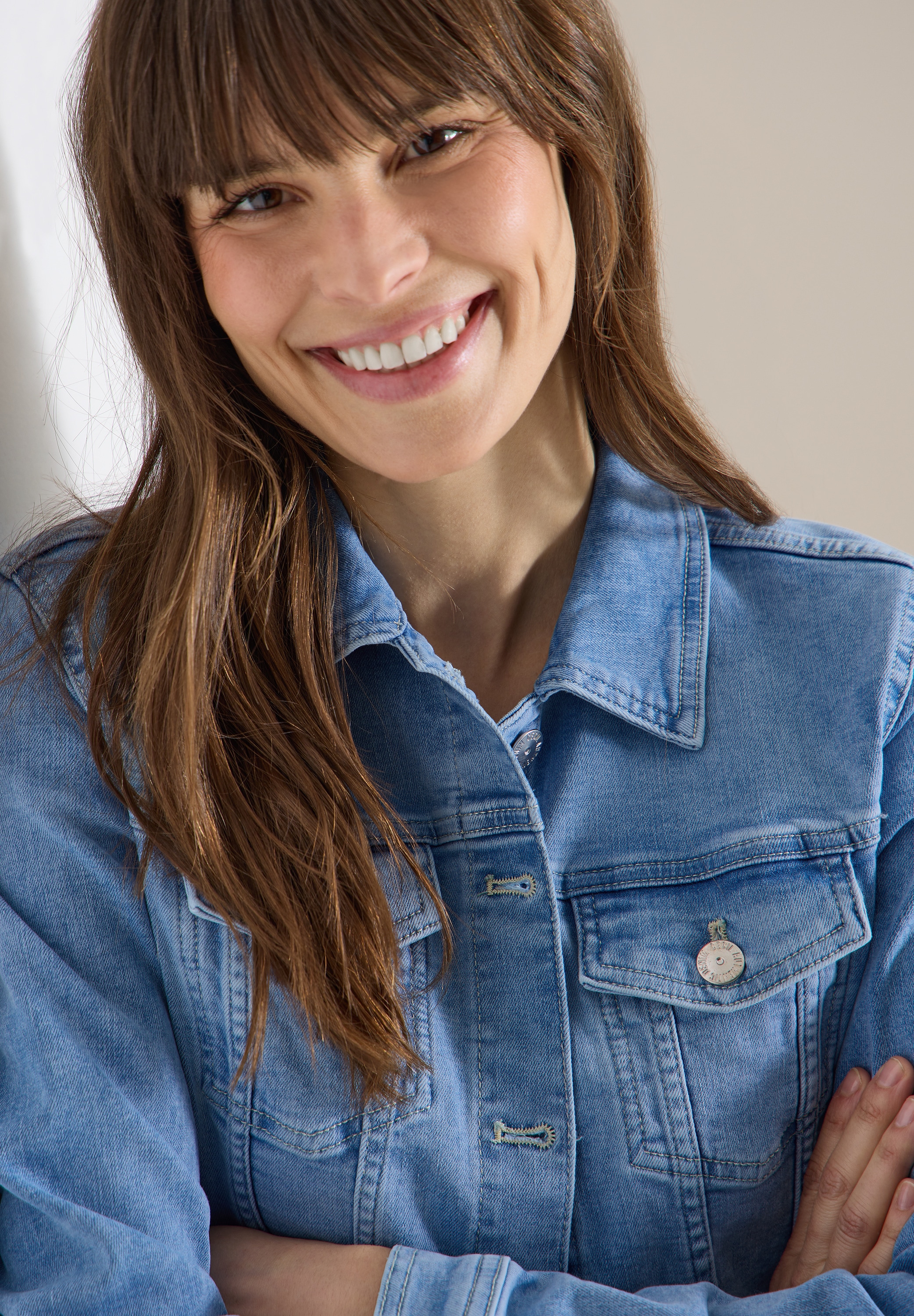 Cecil Jeansjacke ohne Kapuze mit Brusttaschen und Knöpfen