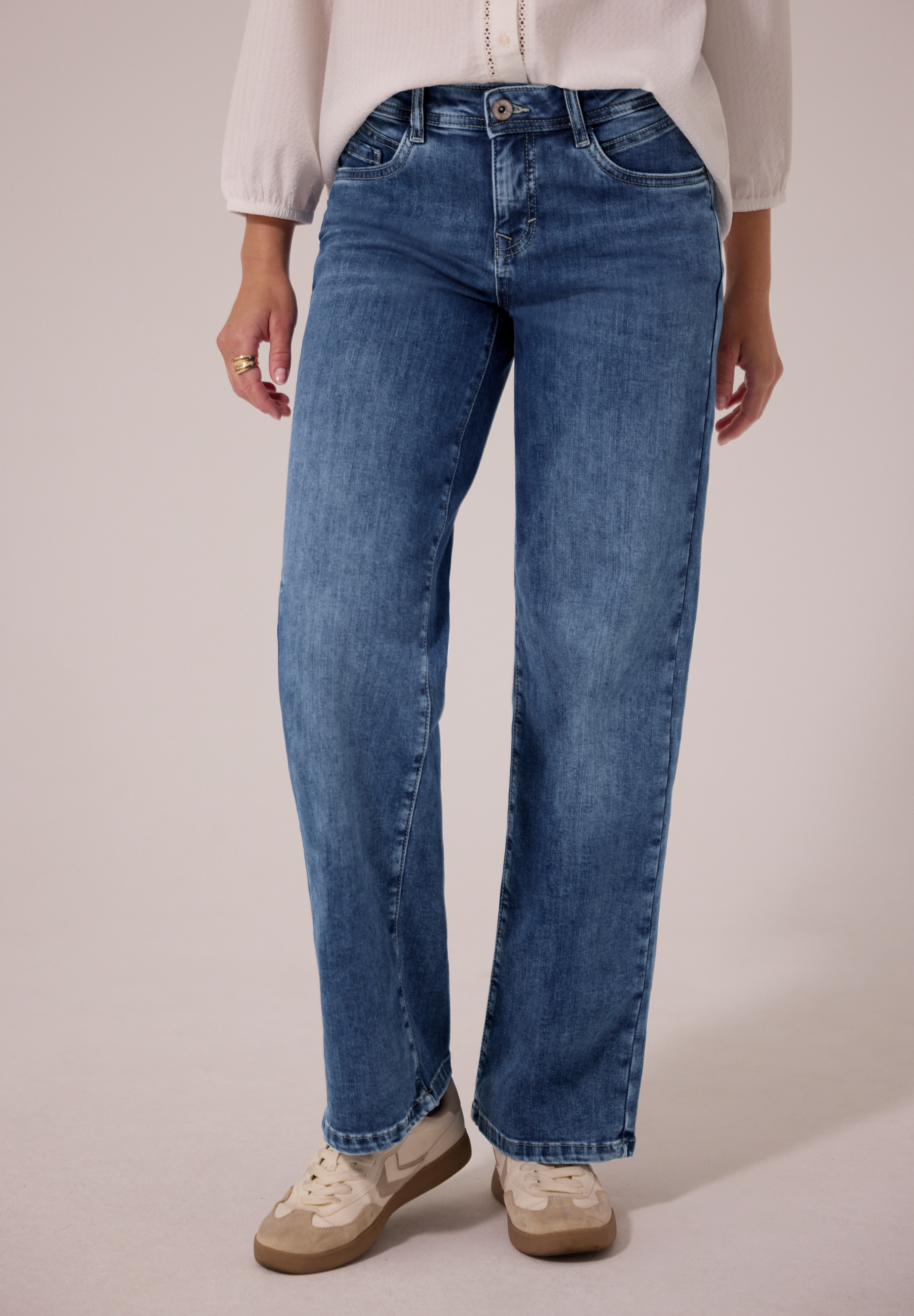 STREET ONE STUDIO Loose-fit-Jeans 5-Pocket-Style