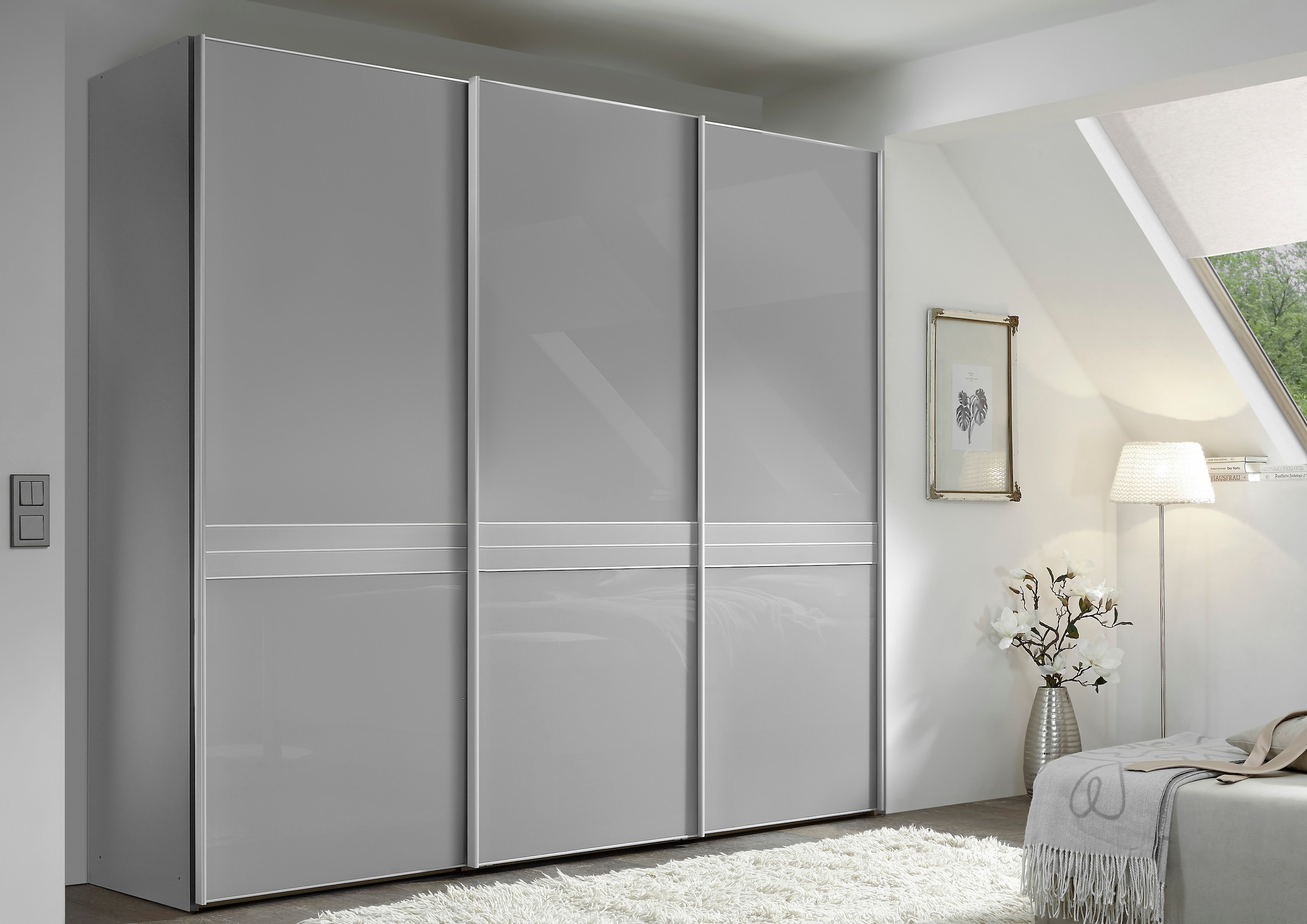 STAUD Schwebetürenschrank »Sinfonie Plus, edles Design in hochwertiger Qualität, Made in Germany«, Mittelband in Mattglas und vier verschiedenen Ausstattungsvarianten