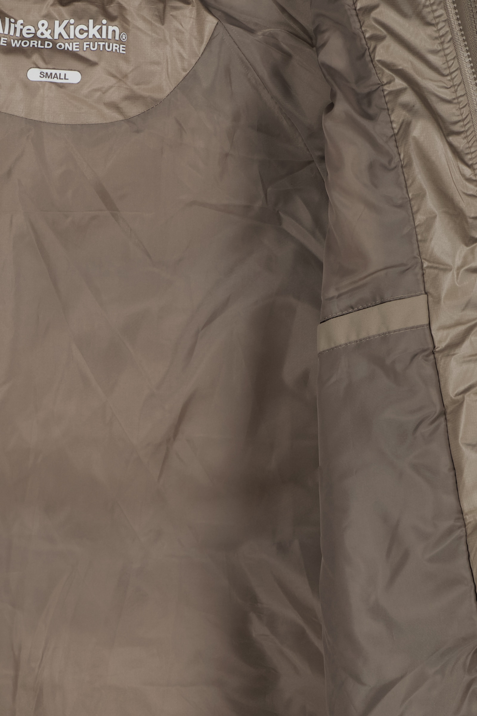 Alife & Kickin Winterjacke »Damen RoxaneAK A Winterjacke, Jacke« Innere Lage mit Reißverschluss, Raglanärmel, Rippstrickbündchen