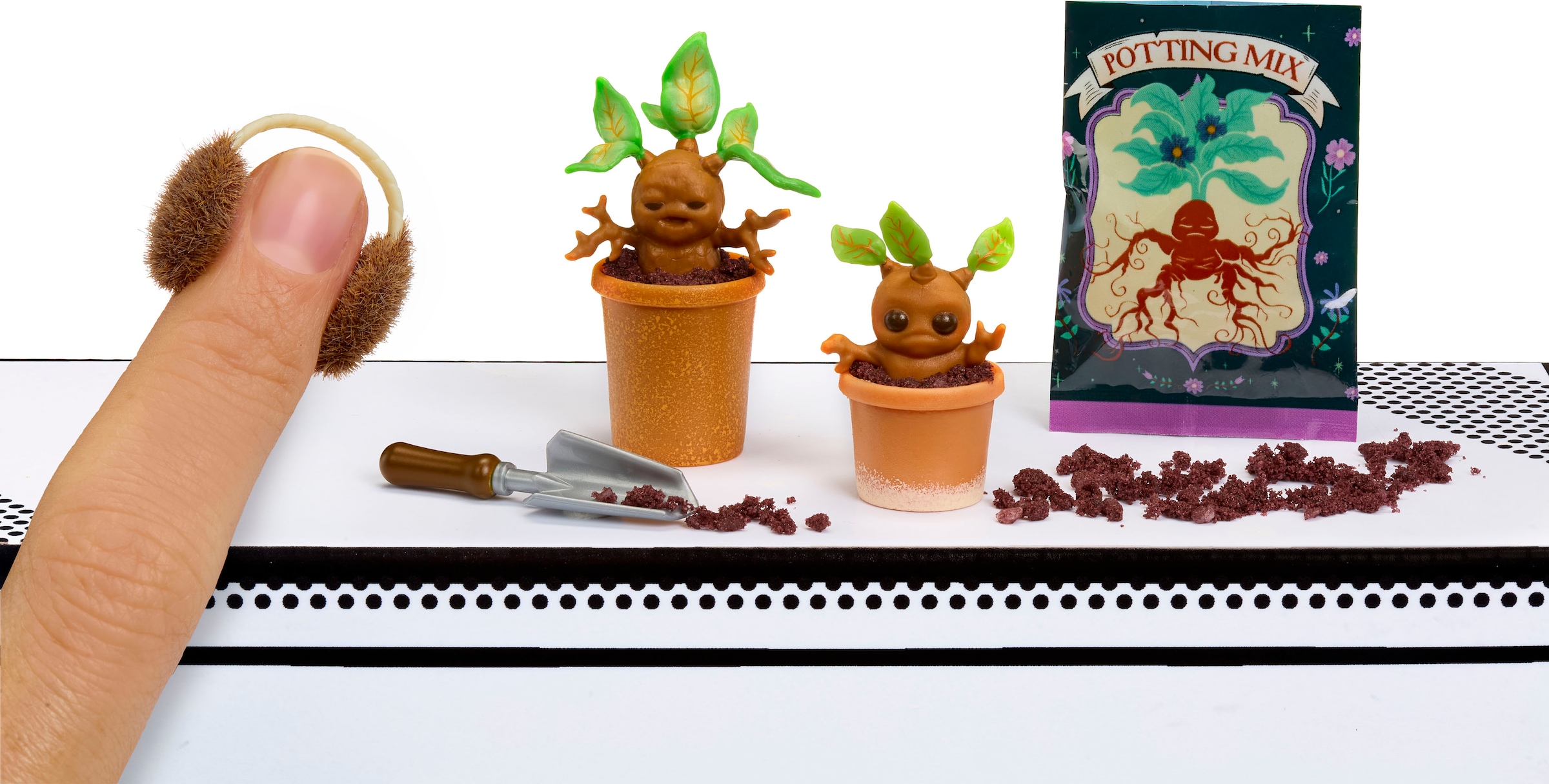 MGA ENTERTAINMENT Kreativset »MGA's Miniverse - Make It Mini Harry Potter Back to Hogwarts«, sortiere Lieferung