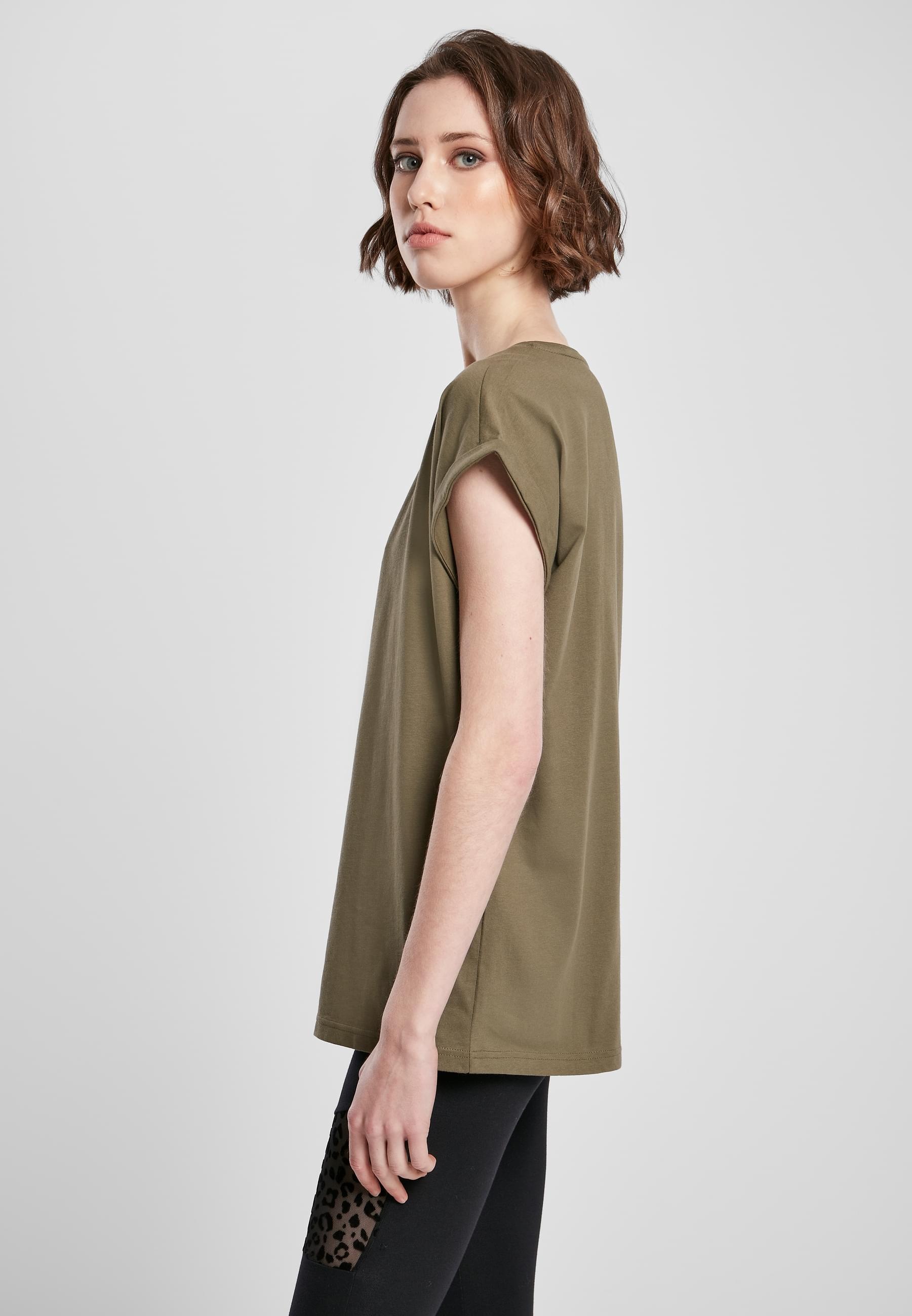 URBAN CLASSICS Kurzarmshirt »Urban Classics Damen Ladies Organic Extended Shoulder Tee«, (1 tlg.)